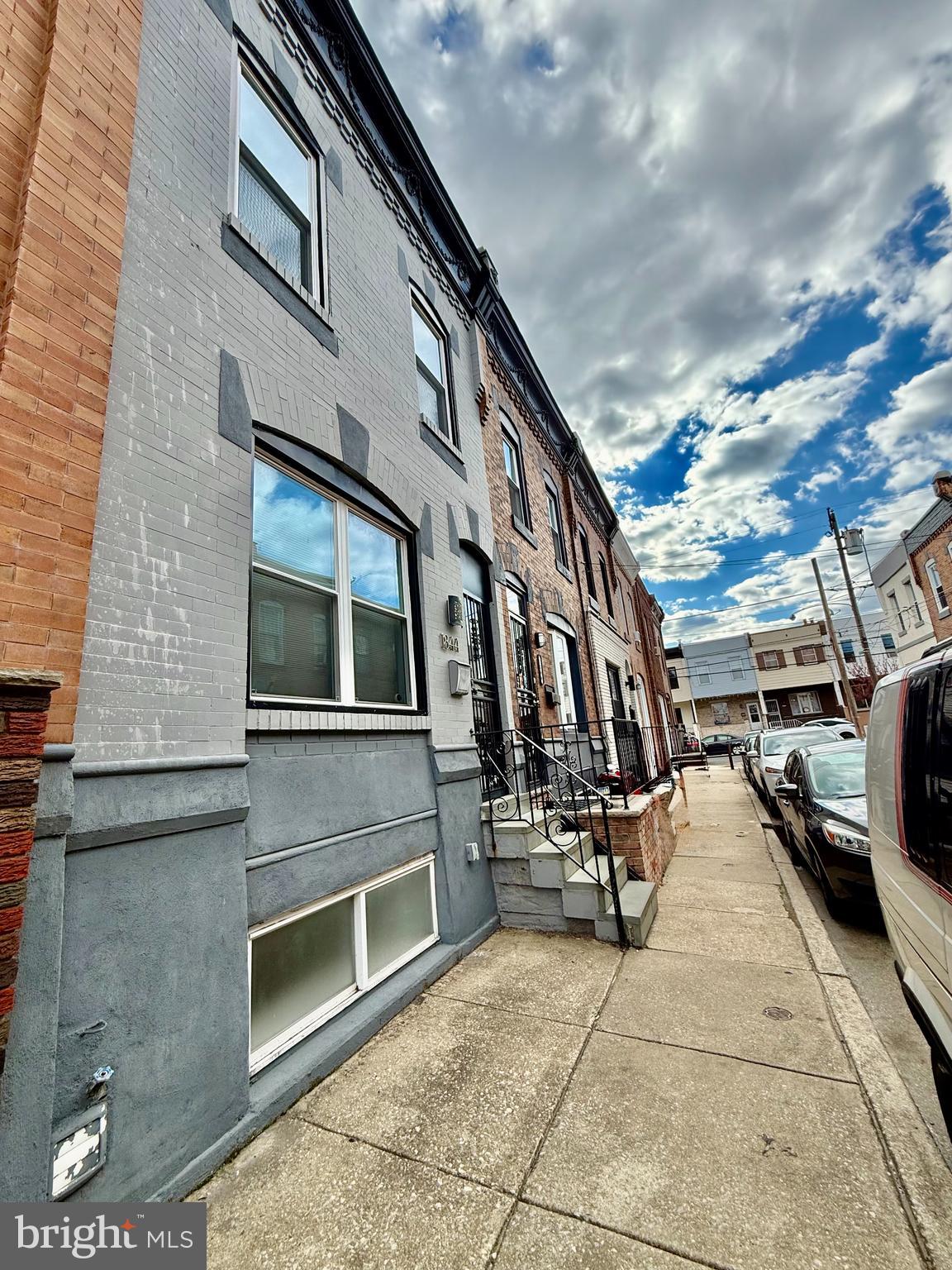 GIRARD ESTATES - Residential Lease