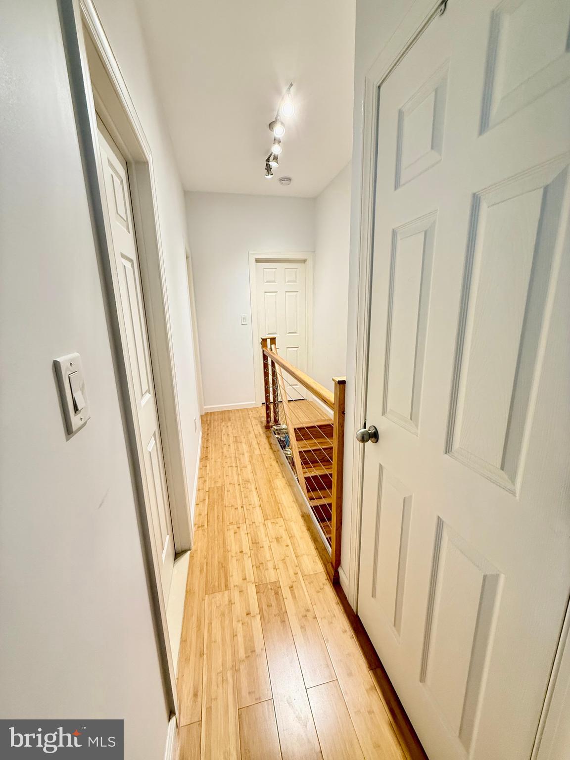 GIRARD ESTATES - Residential Lease