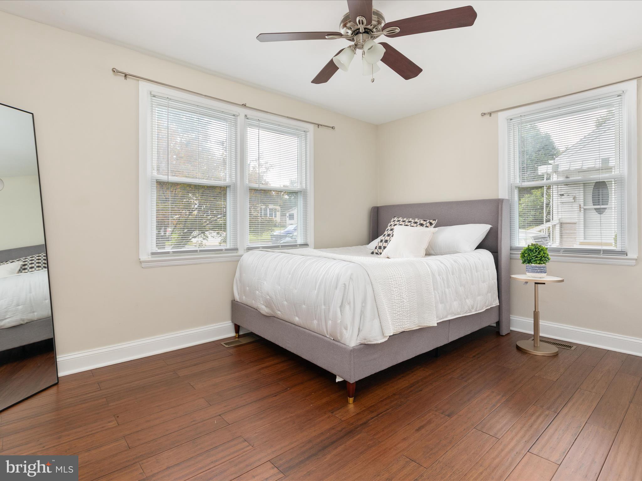 WEST LAWN - Residential