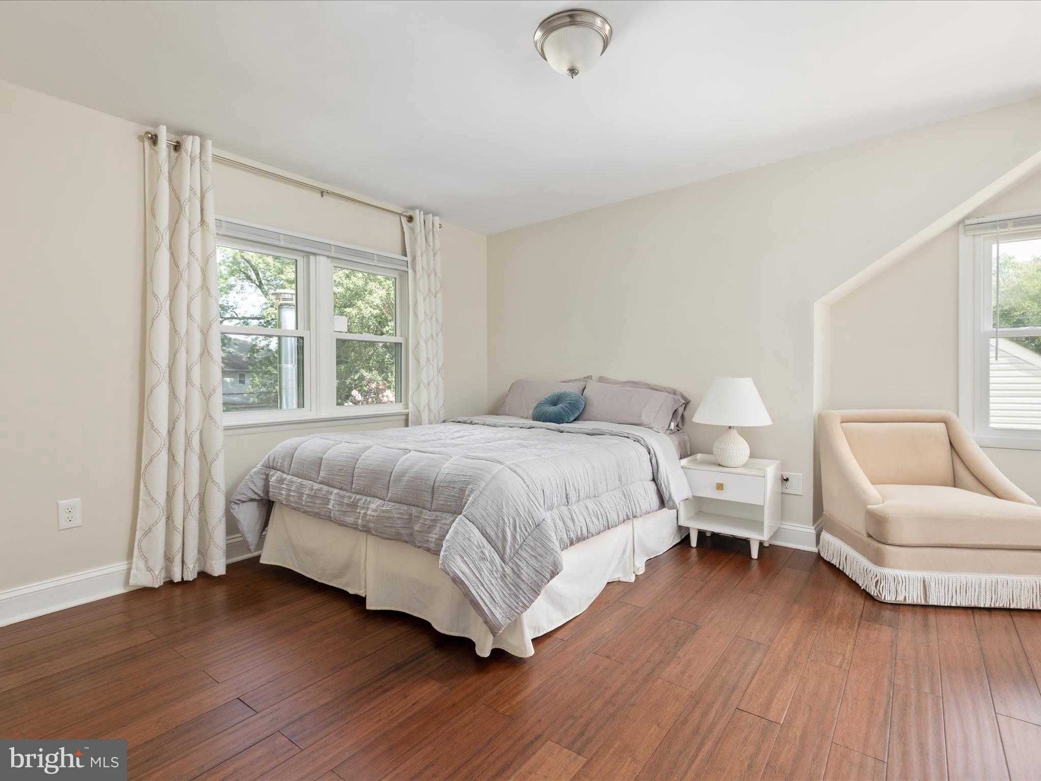 WEST LAWN - Residential