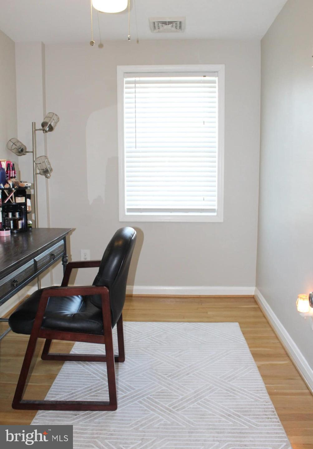 EASTWOOD - Residential
