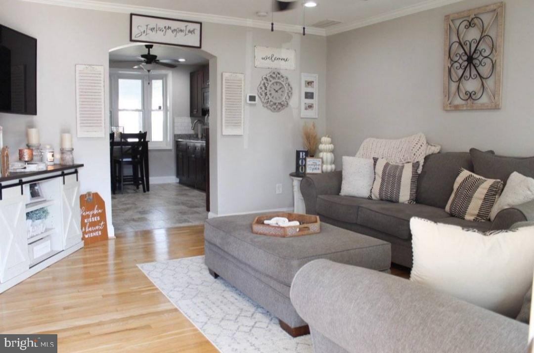 EASTWOOD - Residential