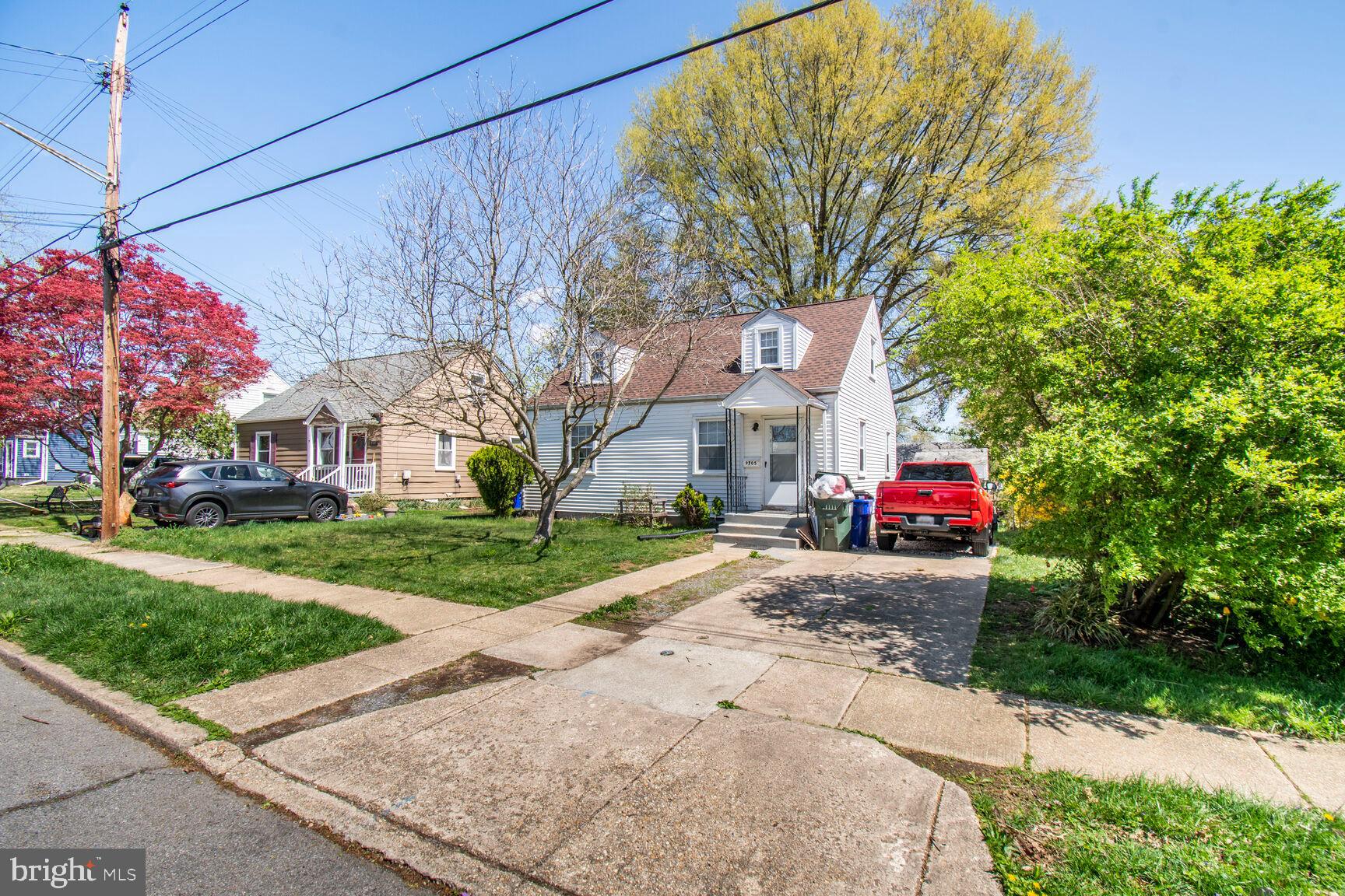 HOLLYWOOD - Residential