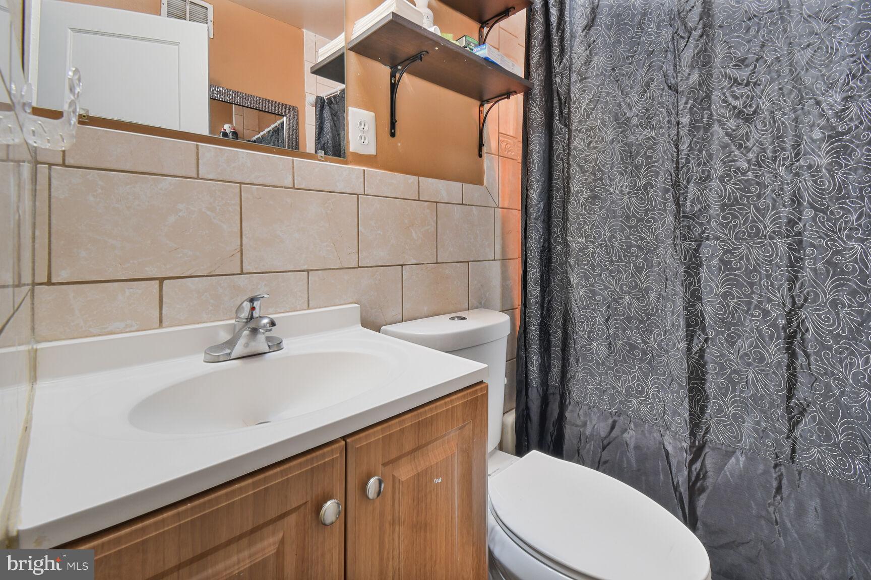 HOLLYWOOD - Residential