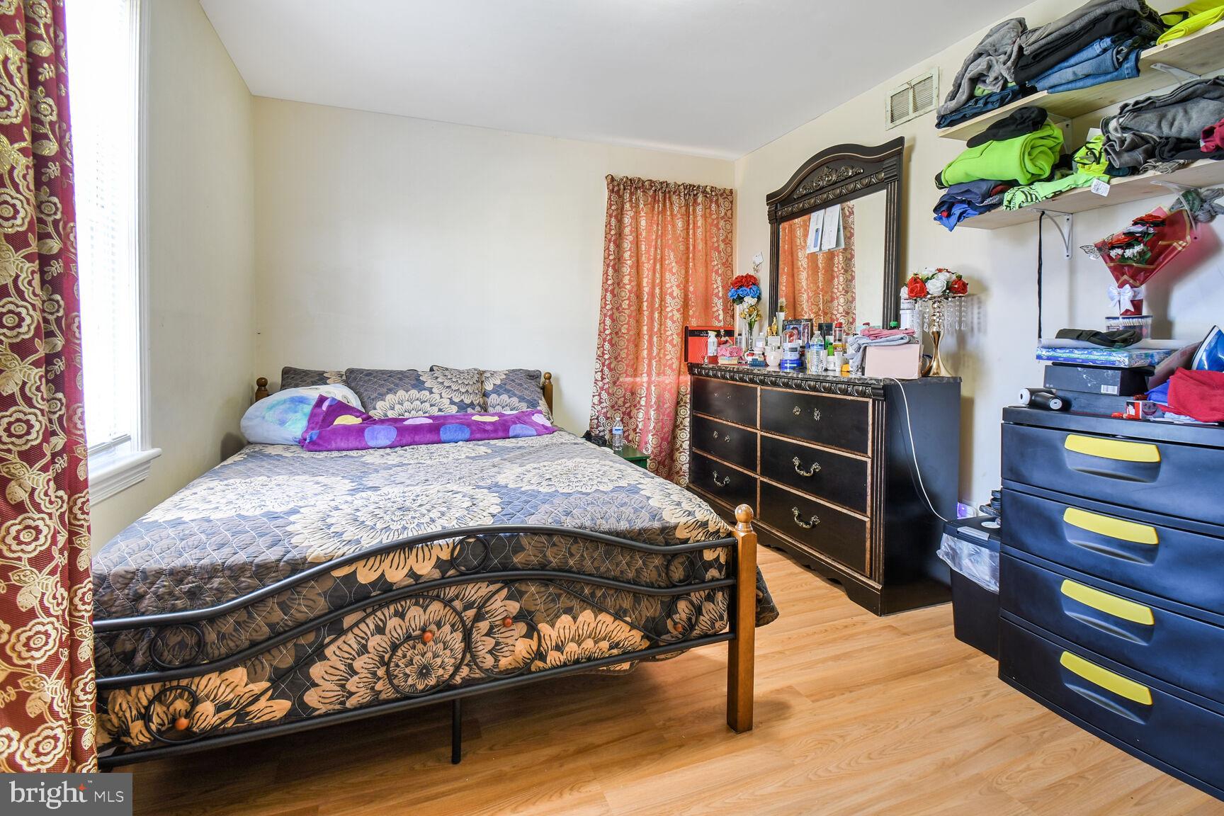 HOLLYWOOD - Residential