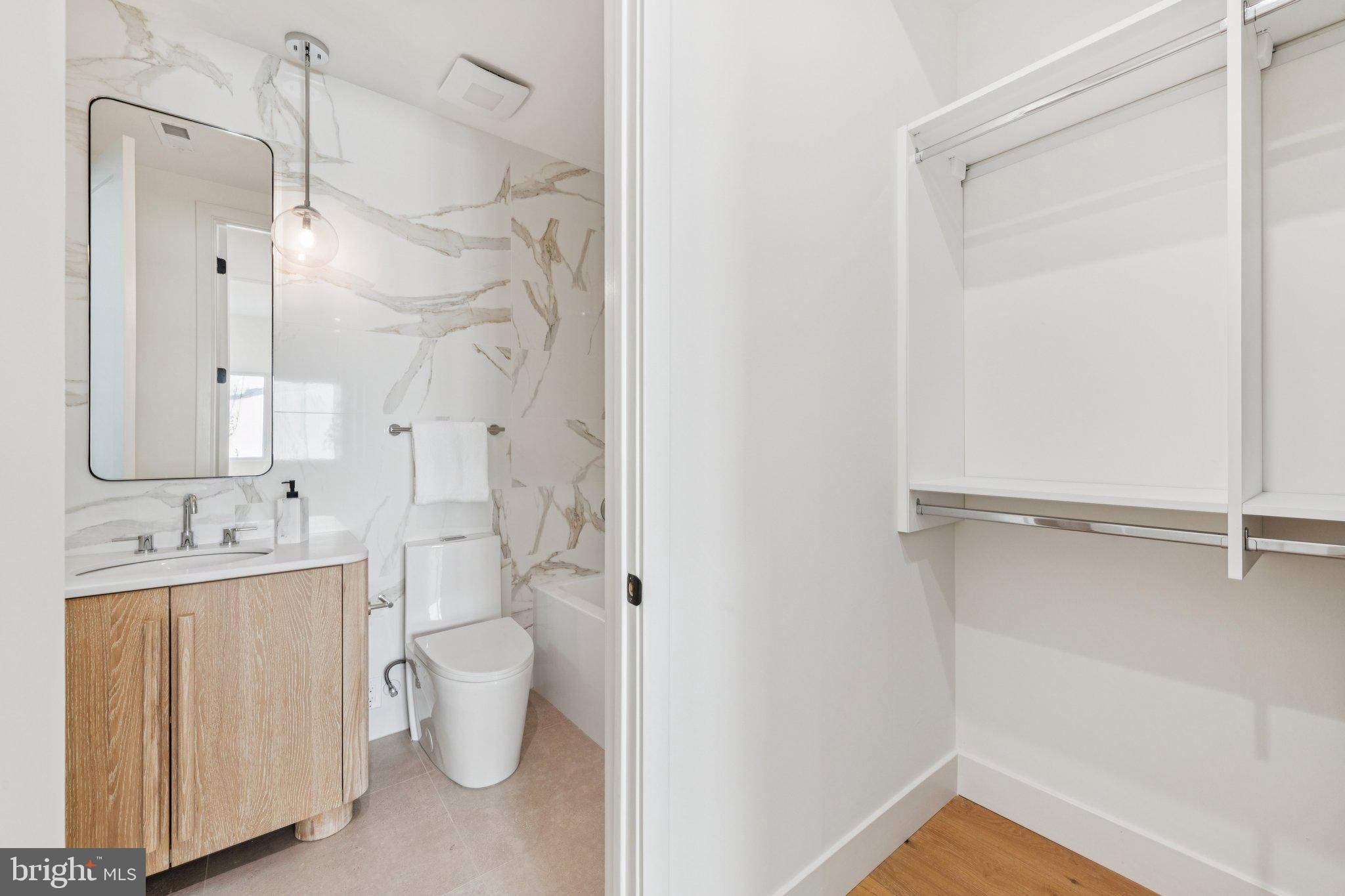 FOGGY BOTTOM - Residential