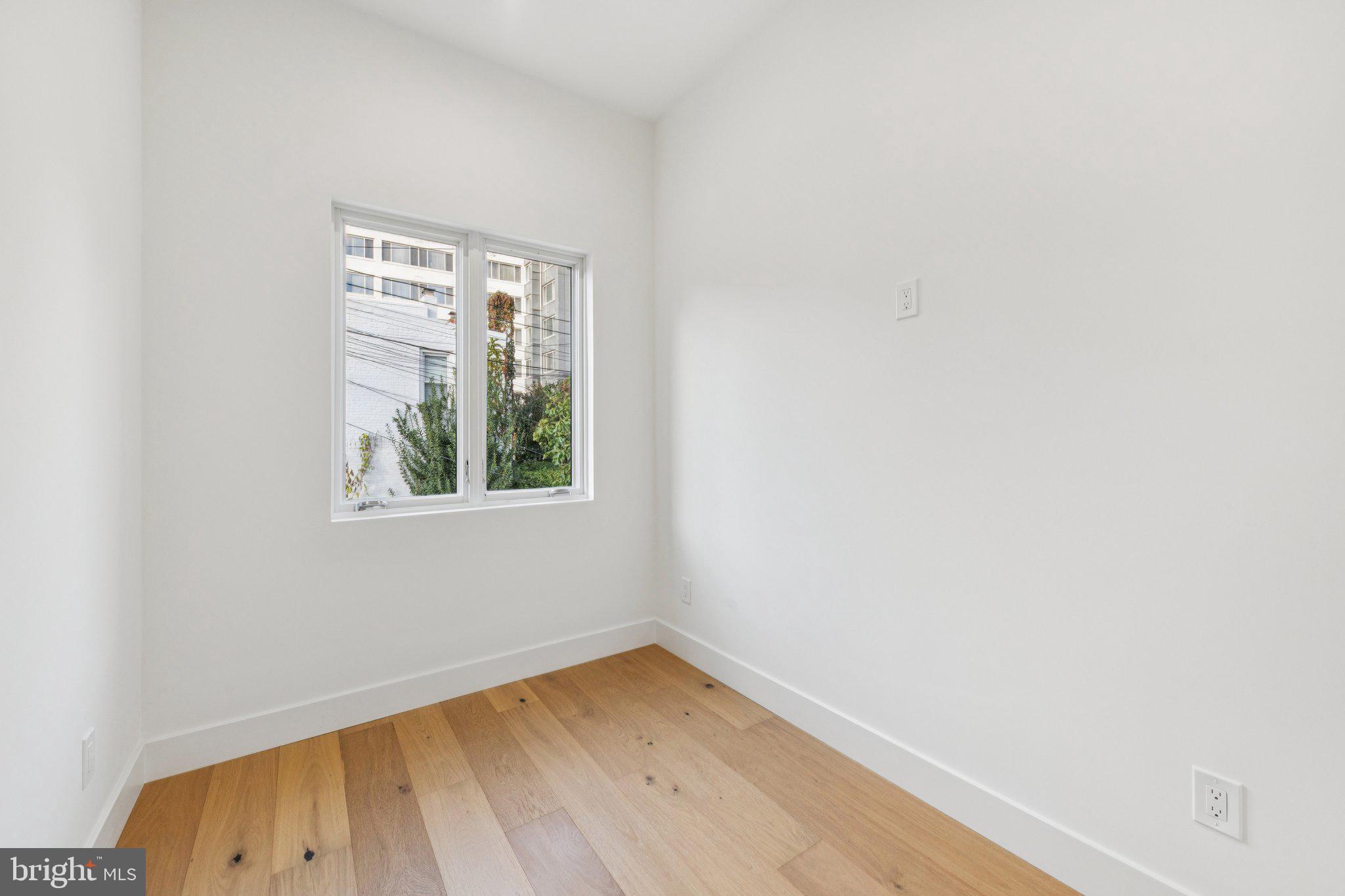 FOGGY BOTTOM - Residential