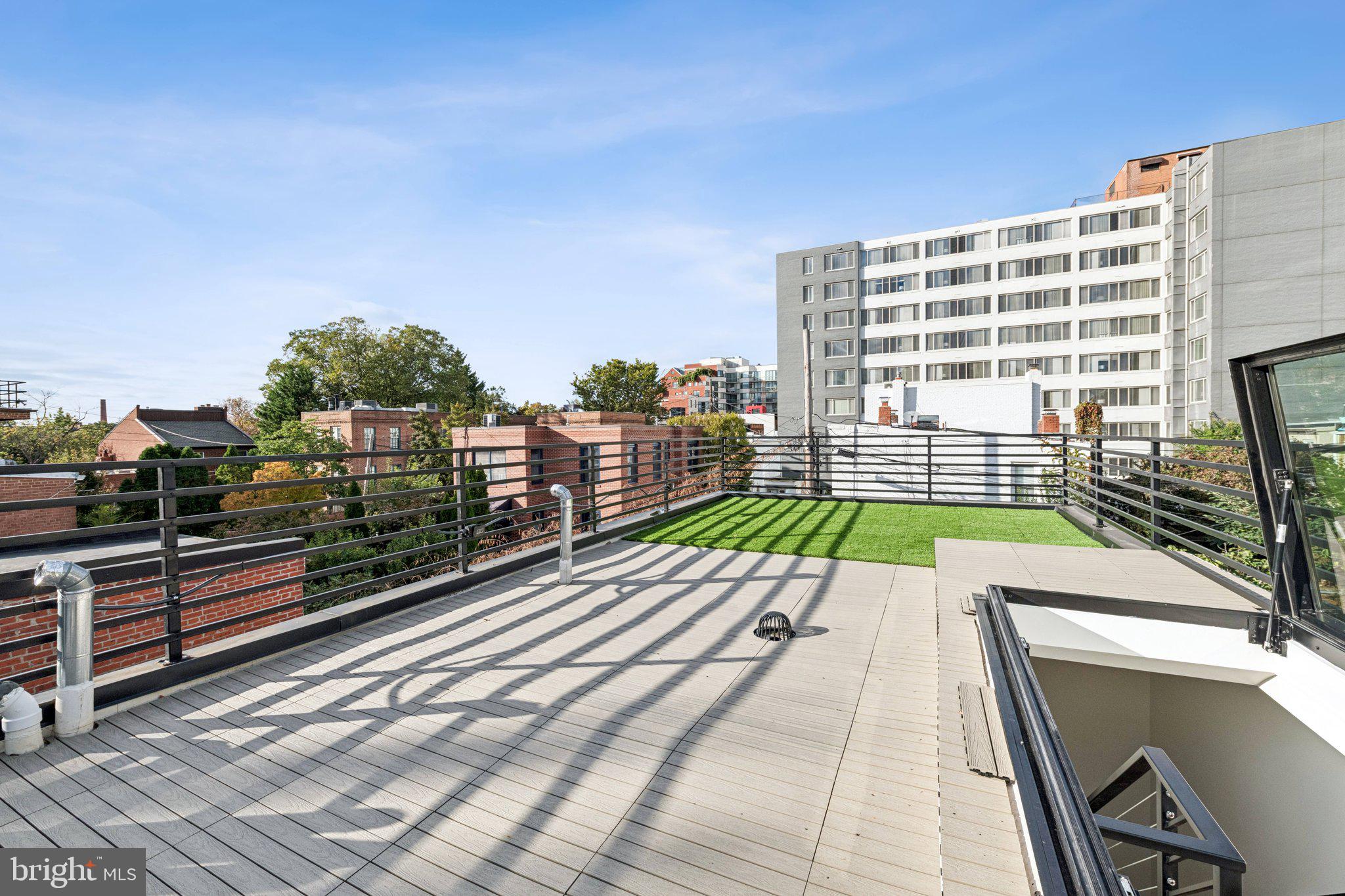 FOGGY BOTTOM - Residential