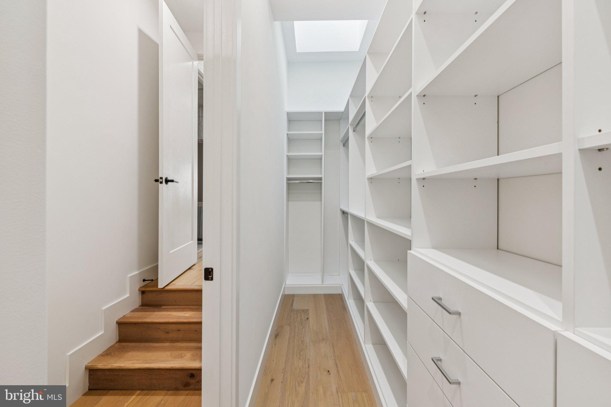FOGGY BOTTOM - Residential
