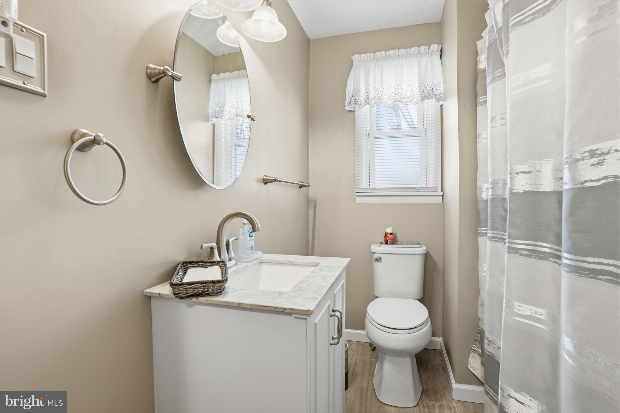 FEASTERVILLE HGTS - Residential