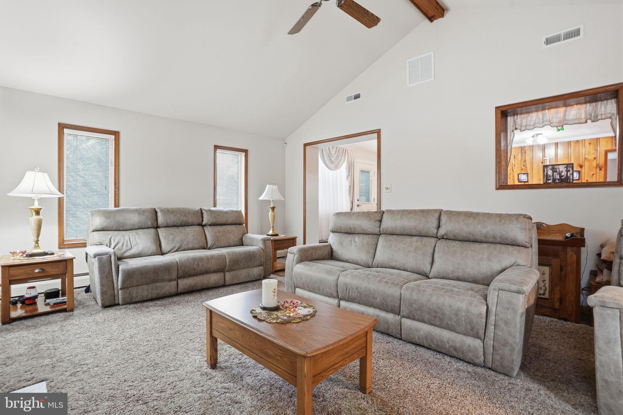 FEASTERVILLE HGTS - Residential