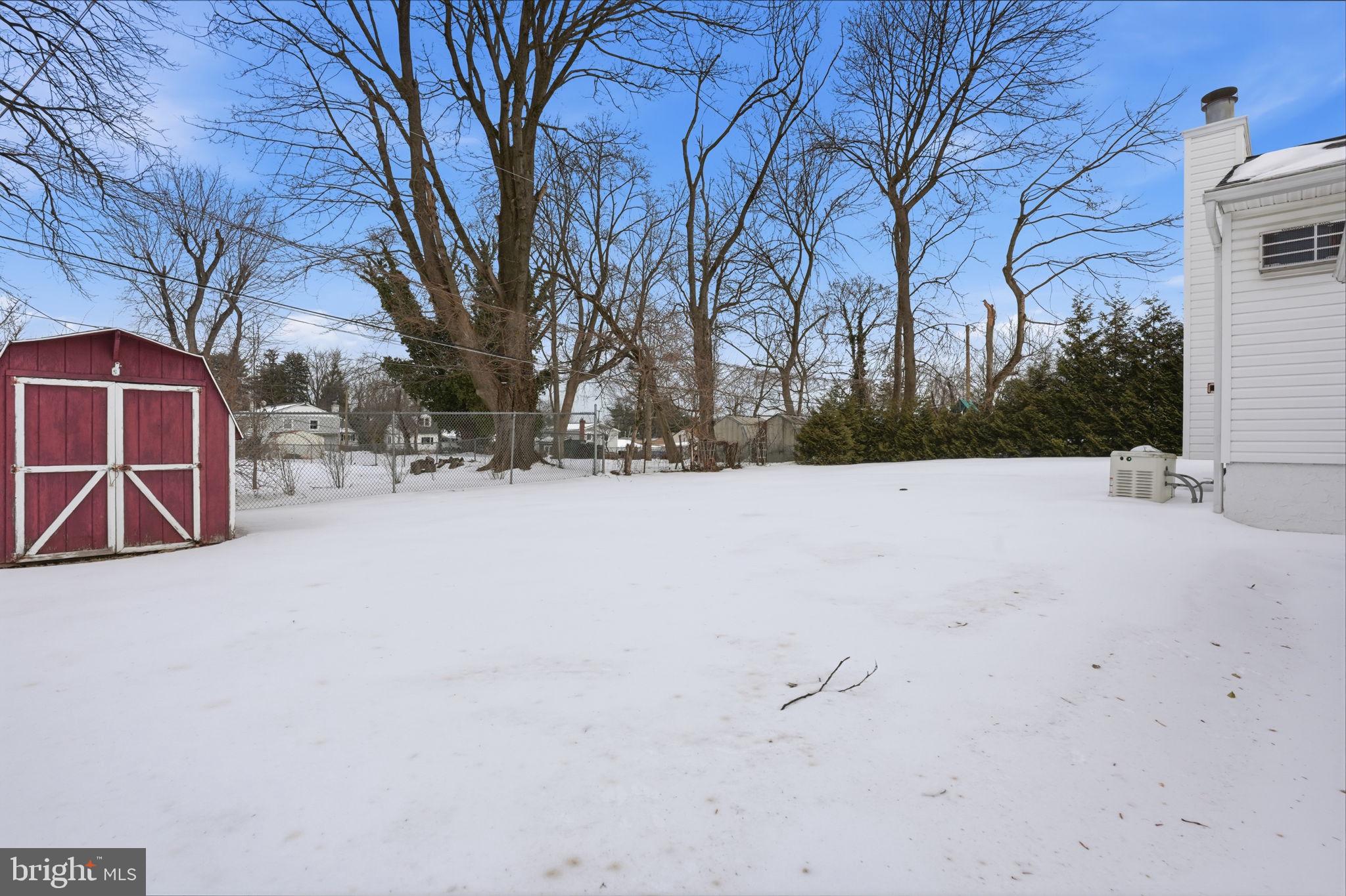 FEASTERVILLE HGTS - Residential