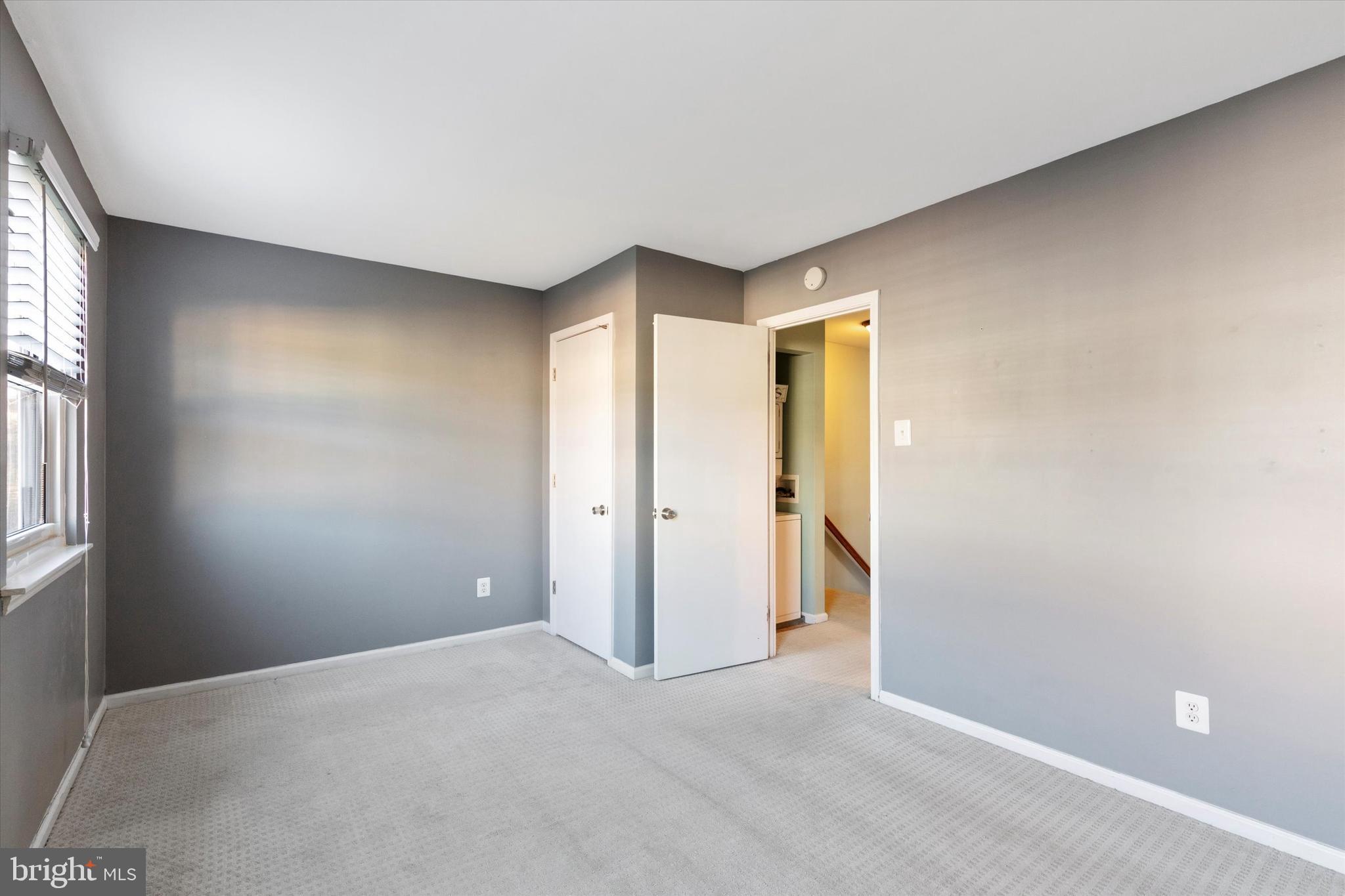 OXFORD OF BLUE BELL - Residential Lease