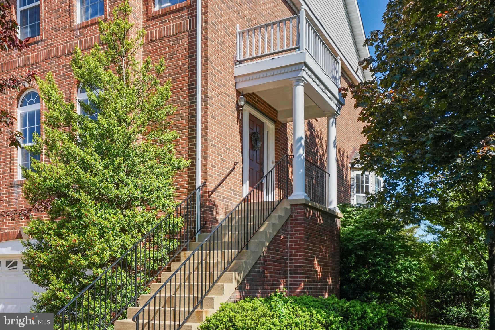 FARMWELL HUNT - Residential