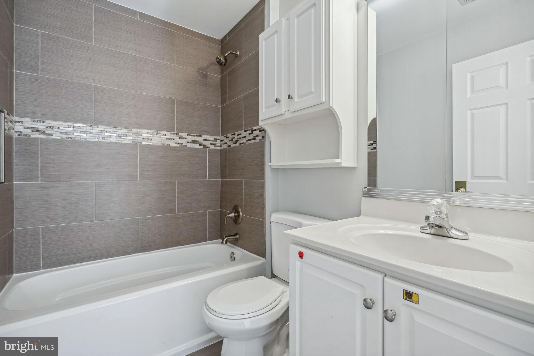 FARMWELL HUNT - Residential