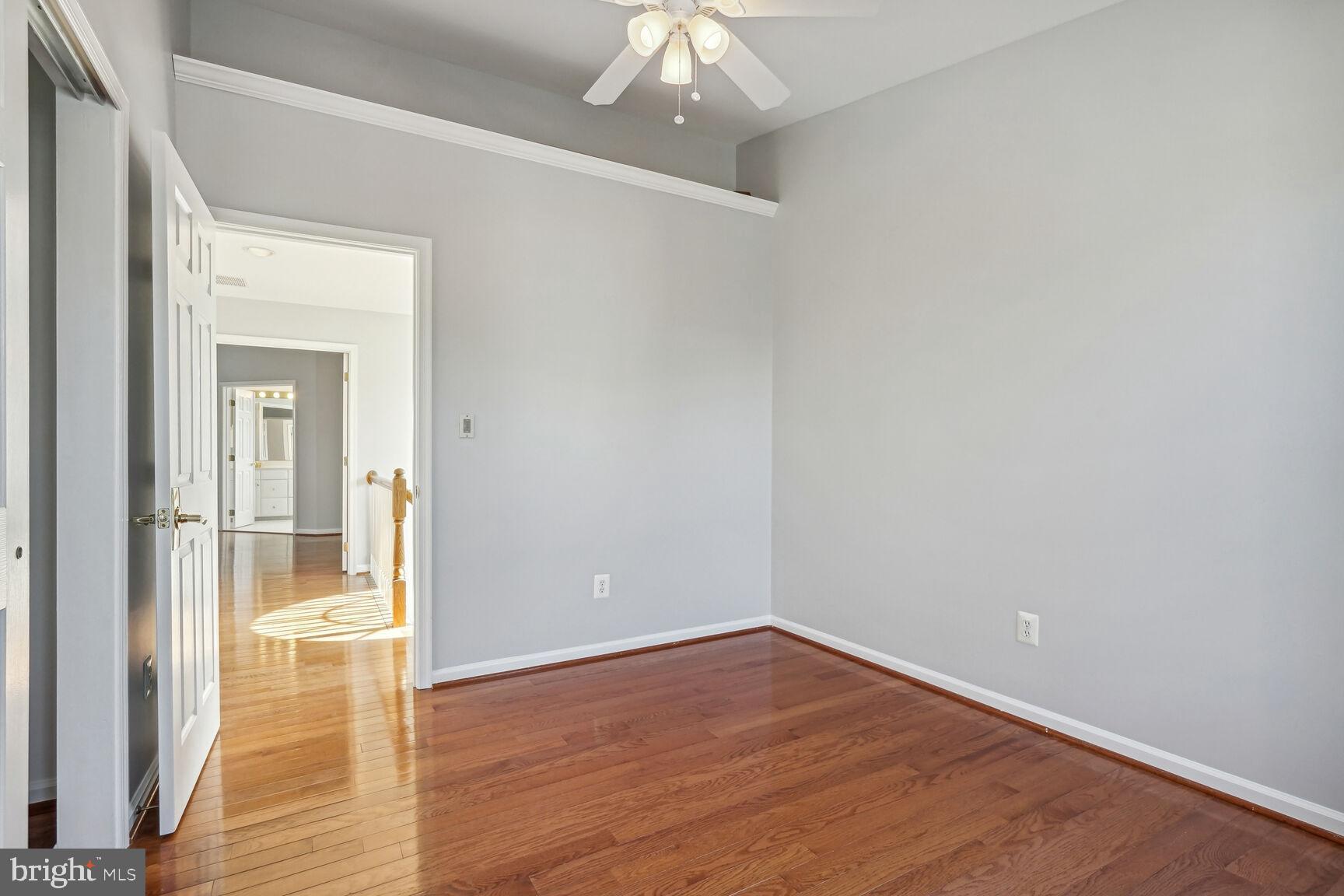 FARMWELL HUNT - Residential