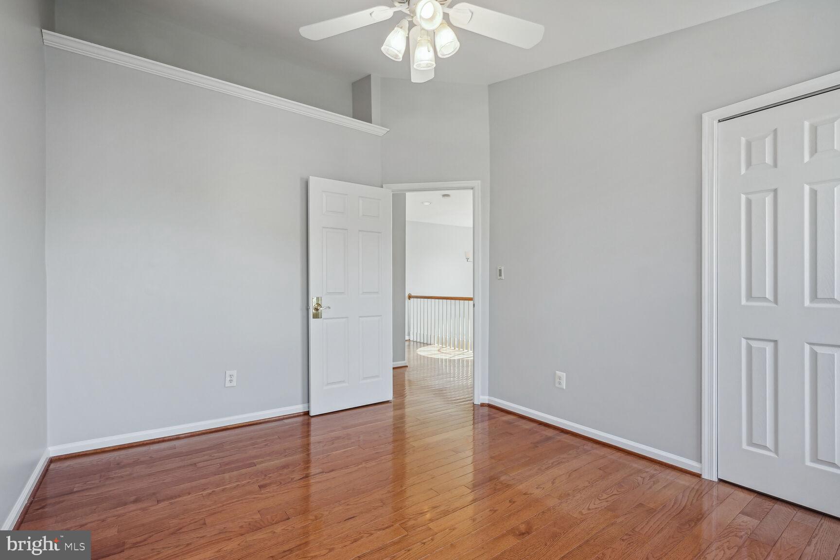 FARMWELL HUNT - Residential