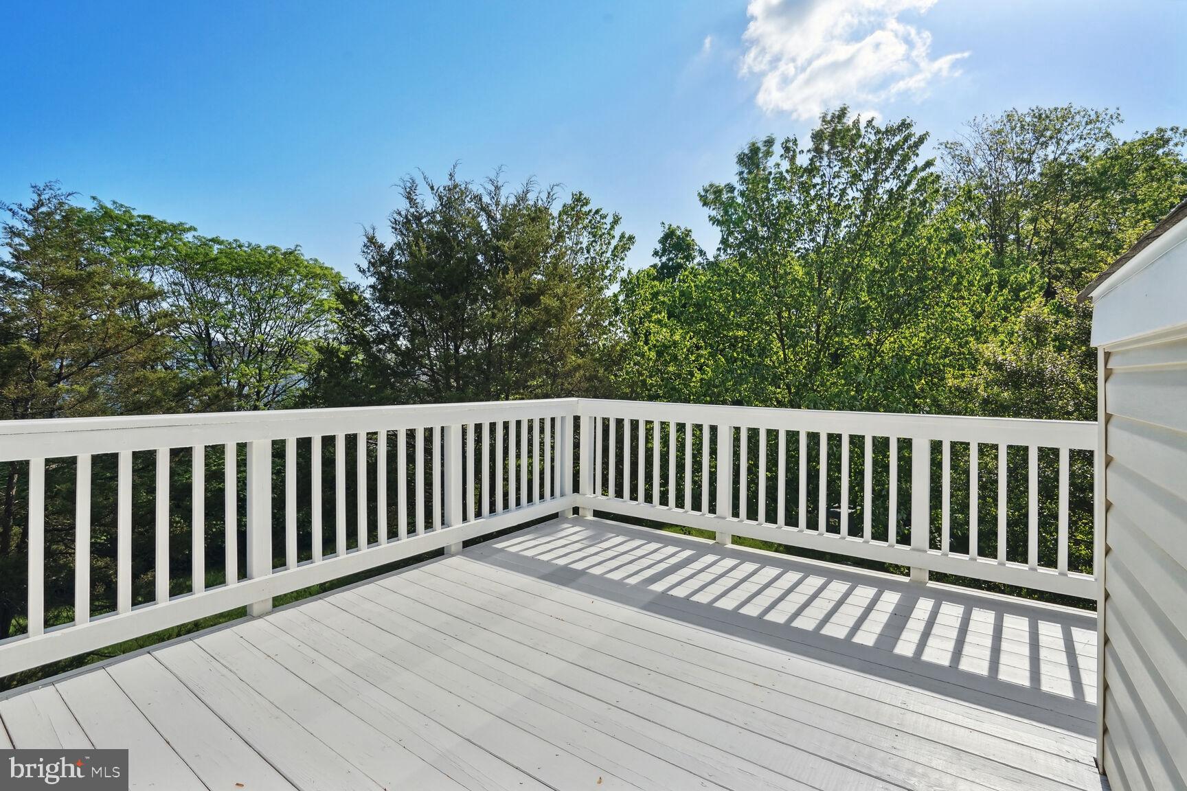 FARMWELL HUNT - Residential