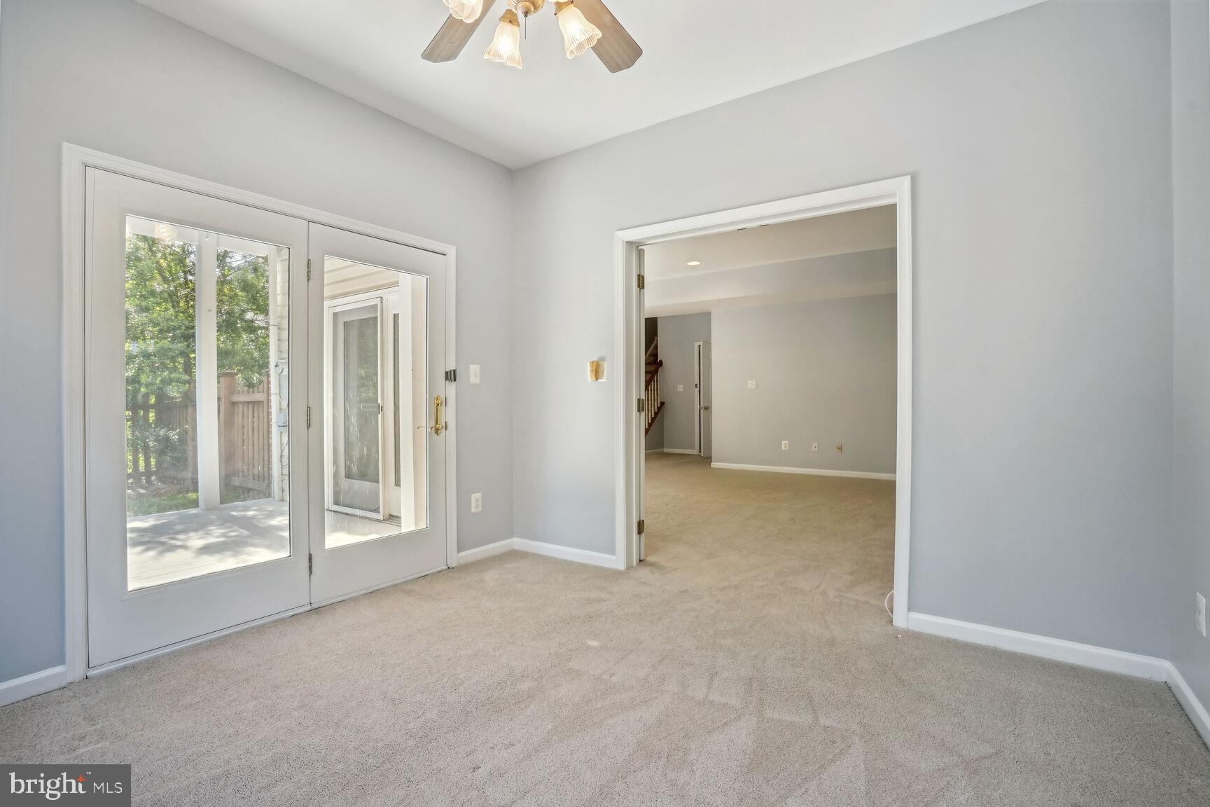 FARMWELL HUNT - Residential