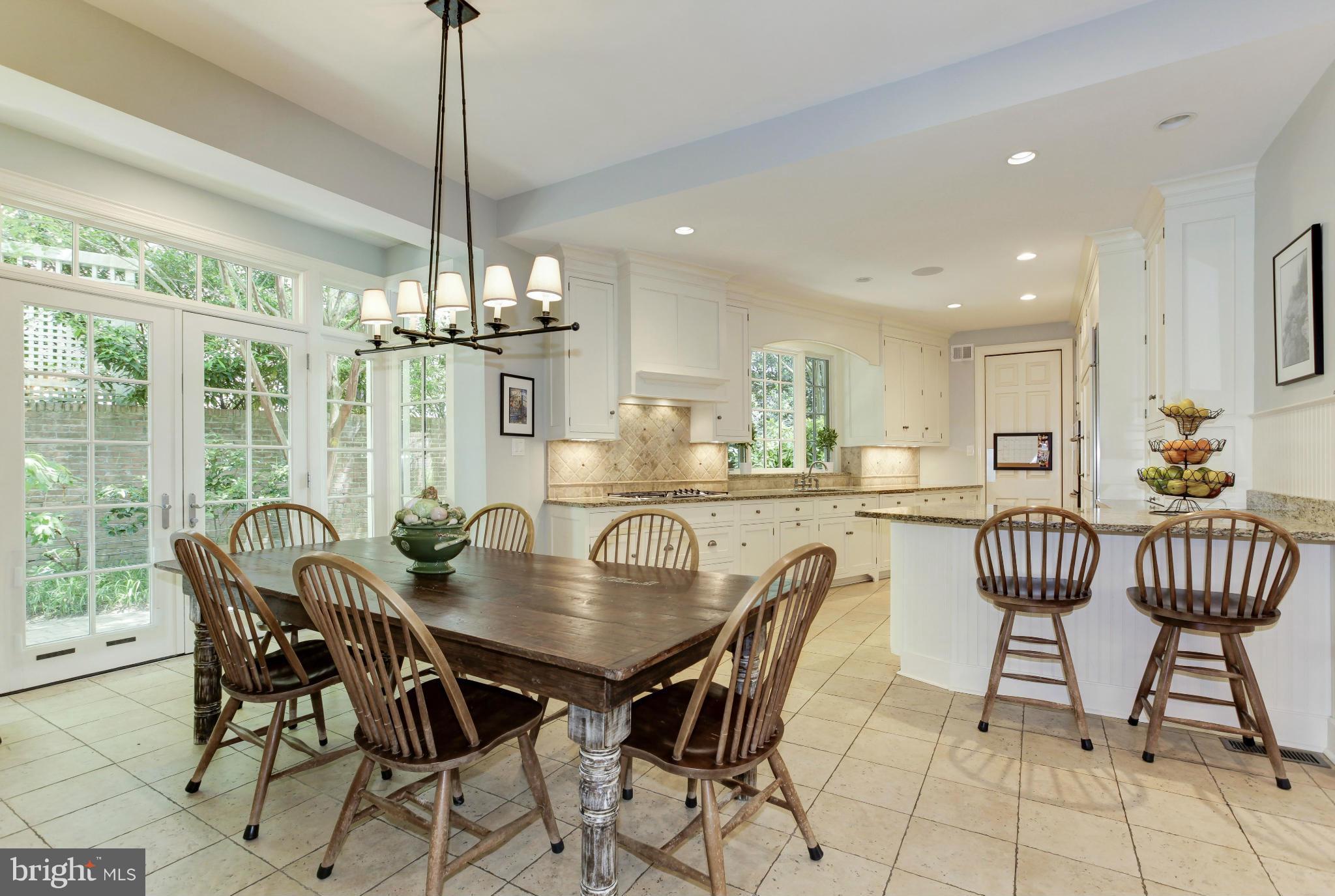 WESTMORELAND HILLS - Residential