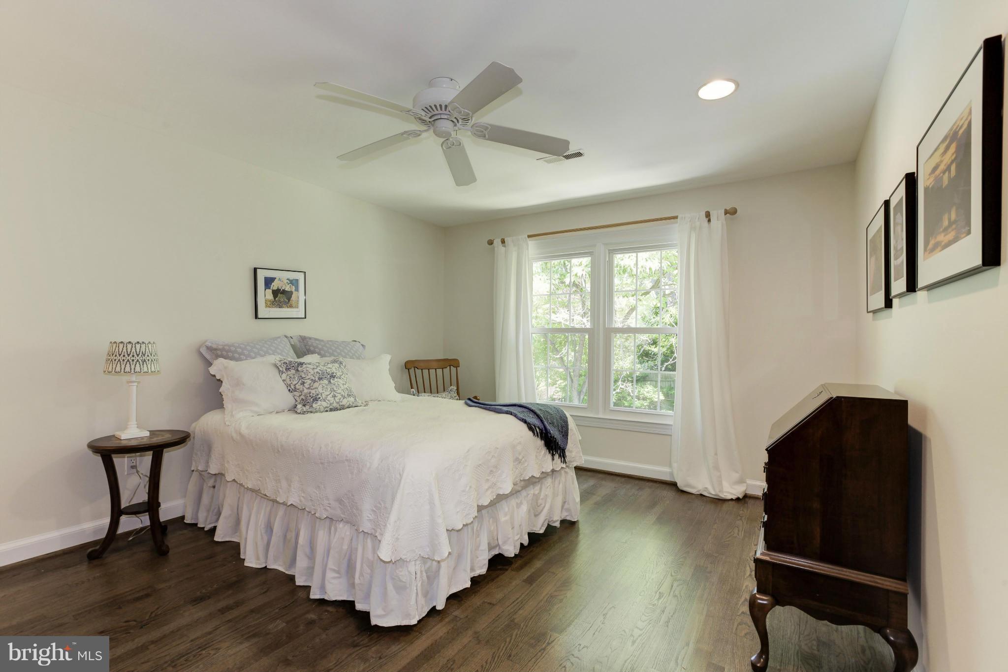 WESTMORELAND HILLS - Residential