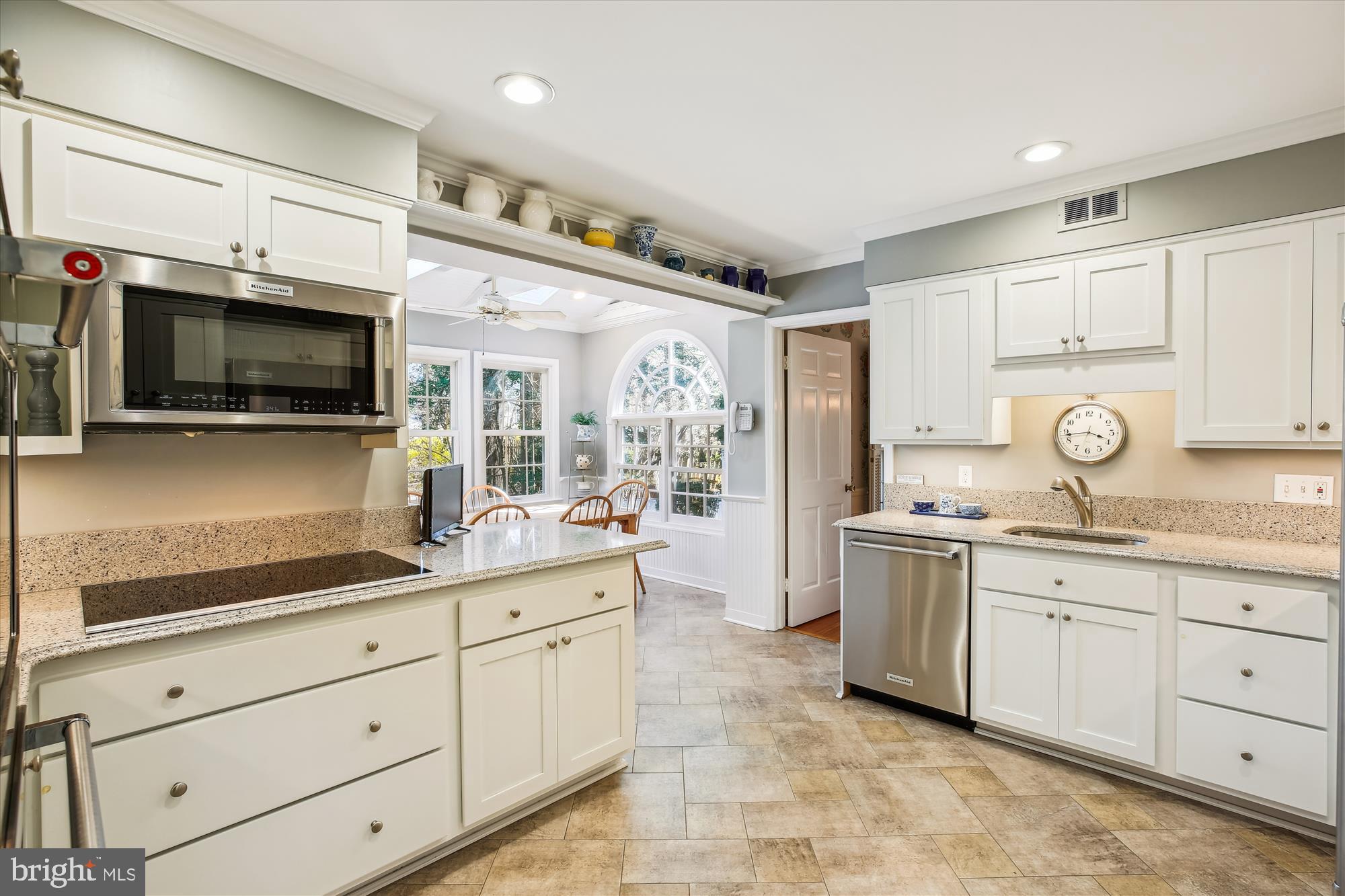 RIVER FALLS - Residential