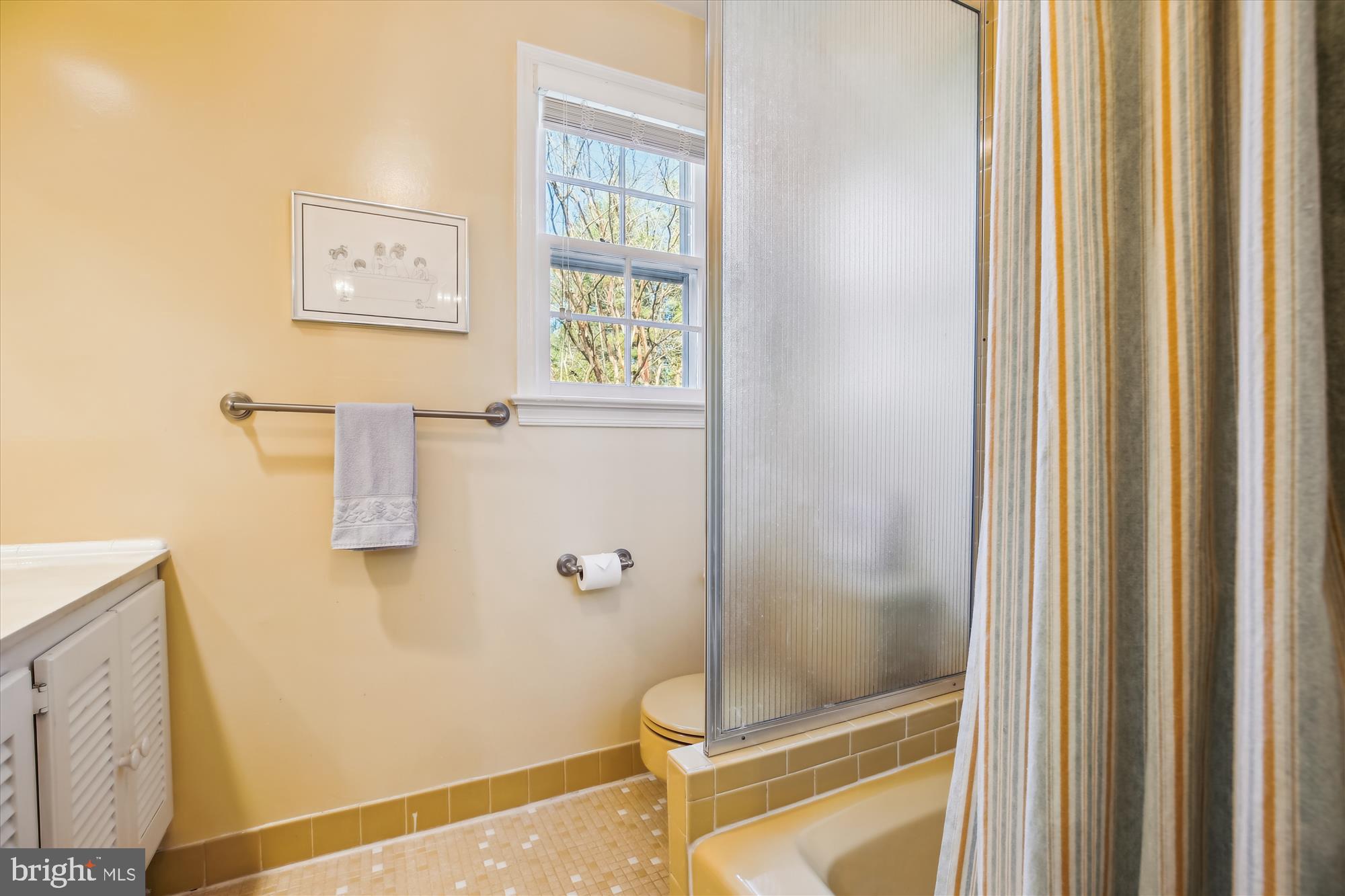 RIVER FALLS - Residential