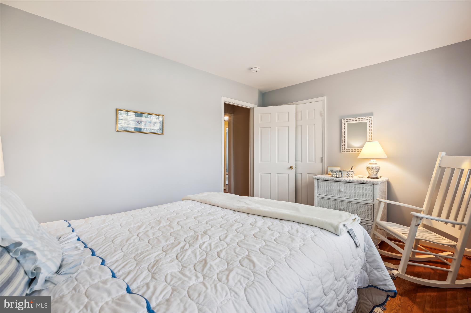 RIVER FALLS - Residential