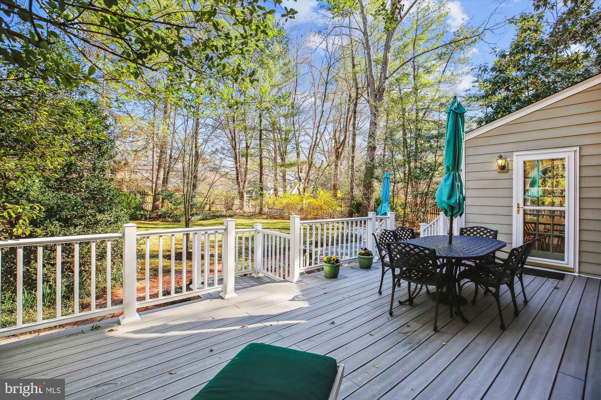 RIVER FALLS - Residential