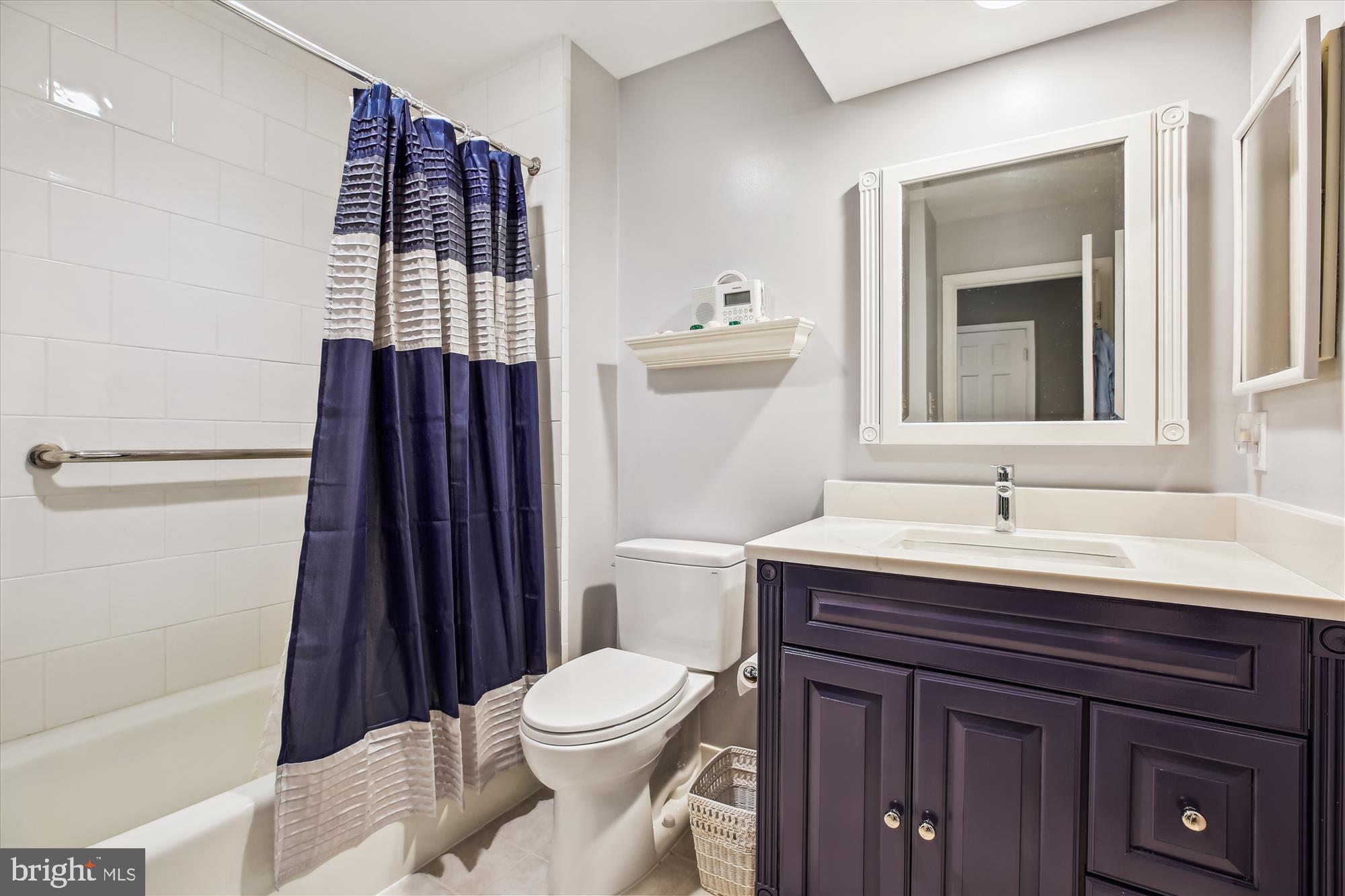 RIVER FALLS - Residential