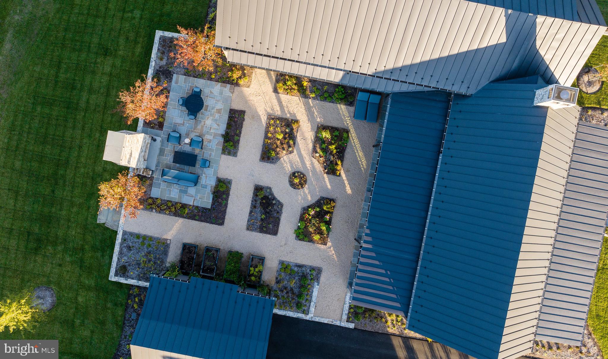 RESIDENCES AT SALAMANDER - Residential