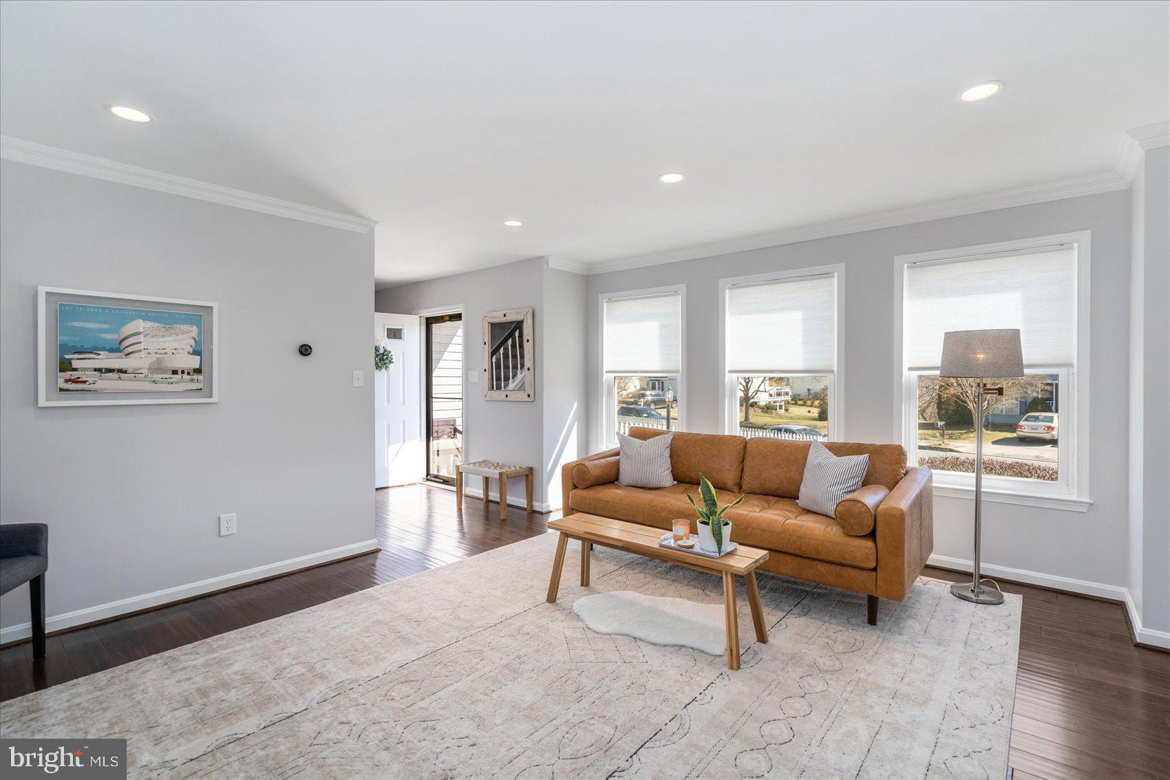 SHARONDALE EAST - Residential