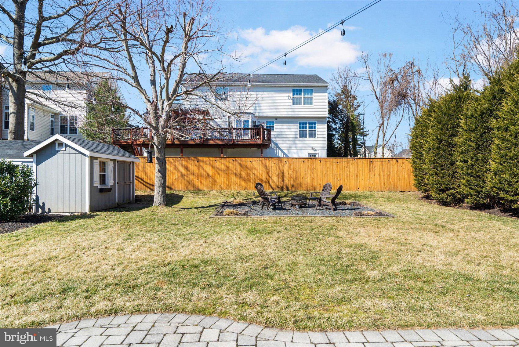 SHARONDALE EAST - Residential