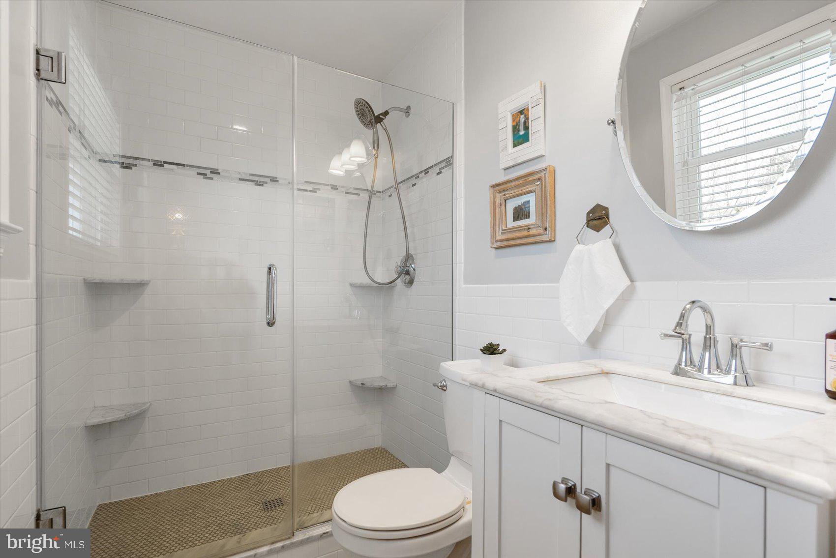 SHARONDALE EAST - Residential