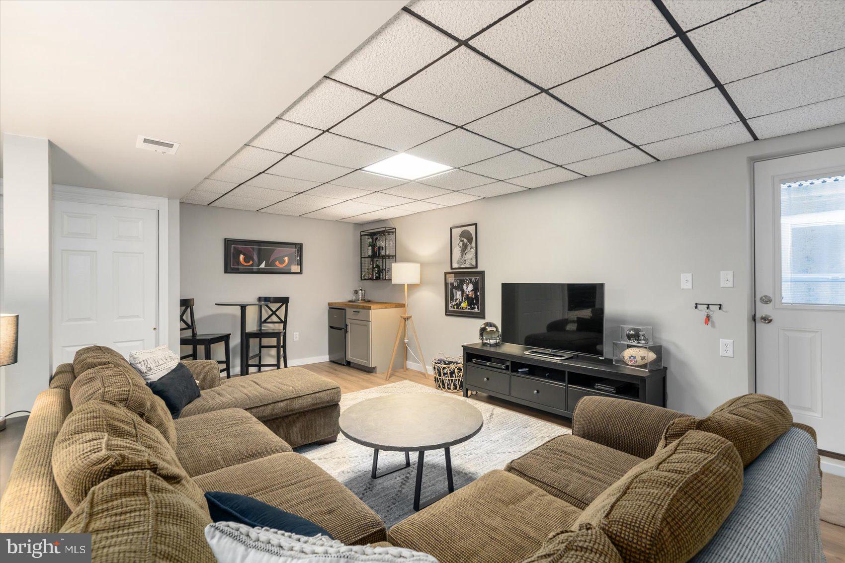 SHARONDALE EAST - Residential