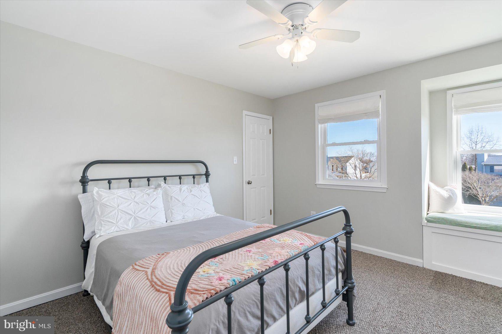 SHARONDALE EAST - Residential