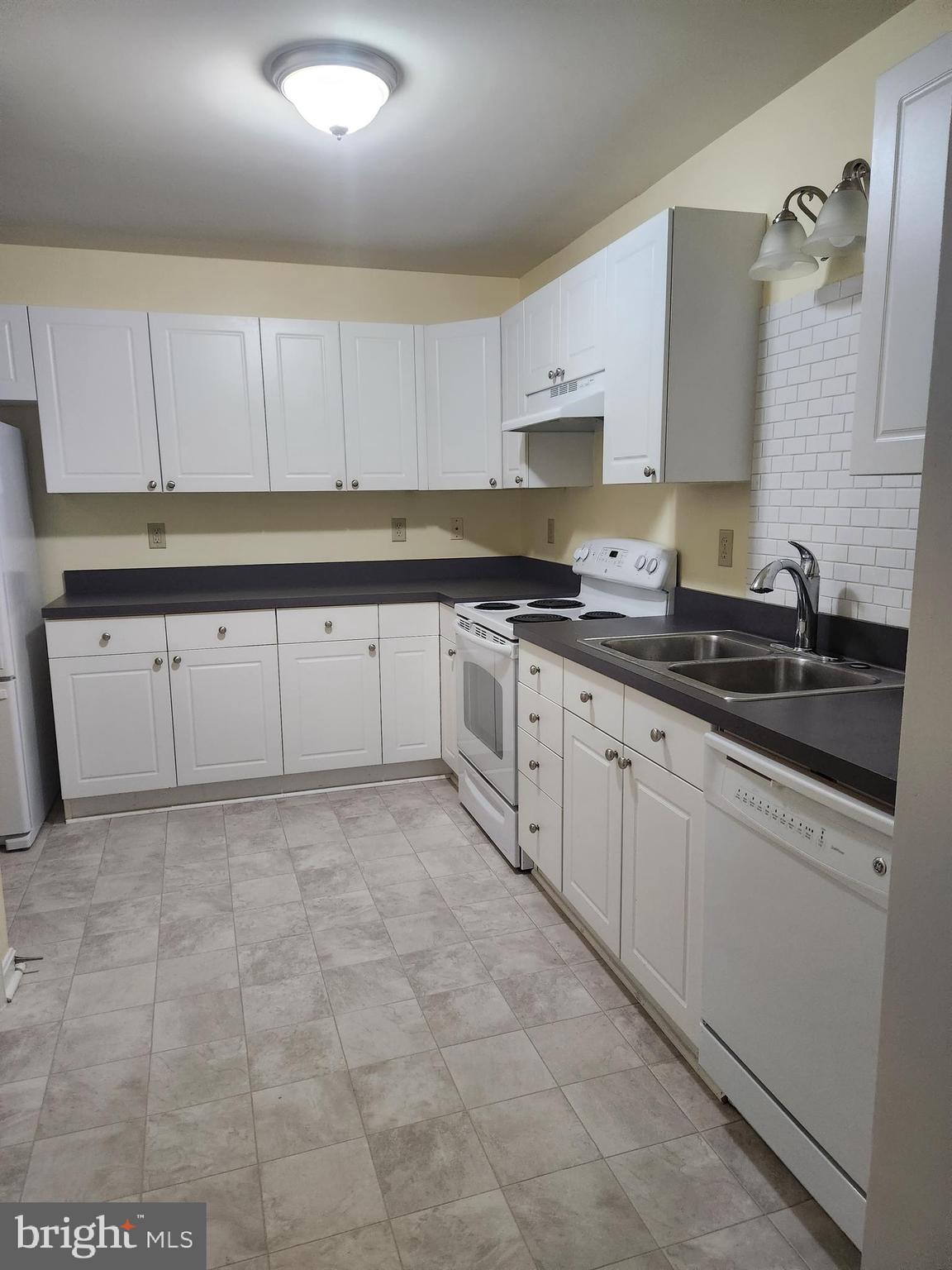 MONOCACY WOODS - Residential Lease