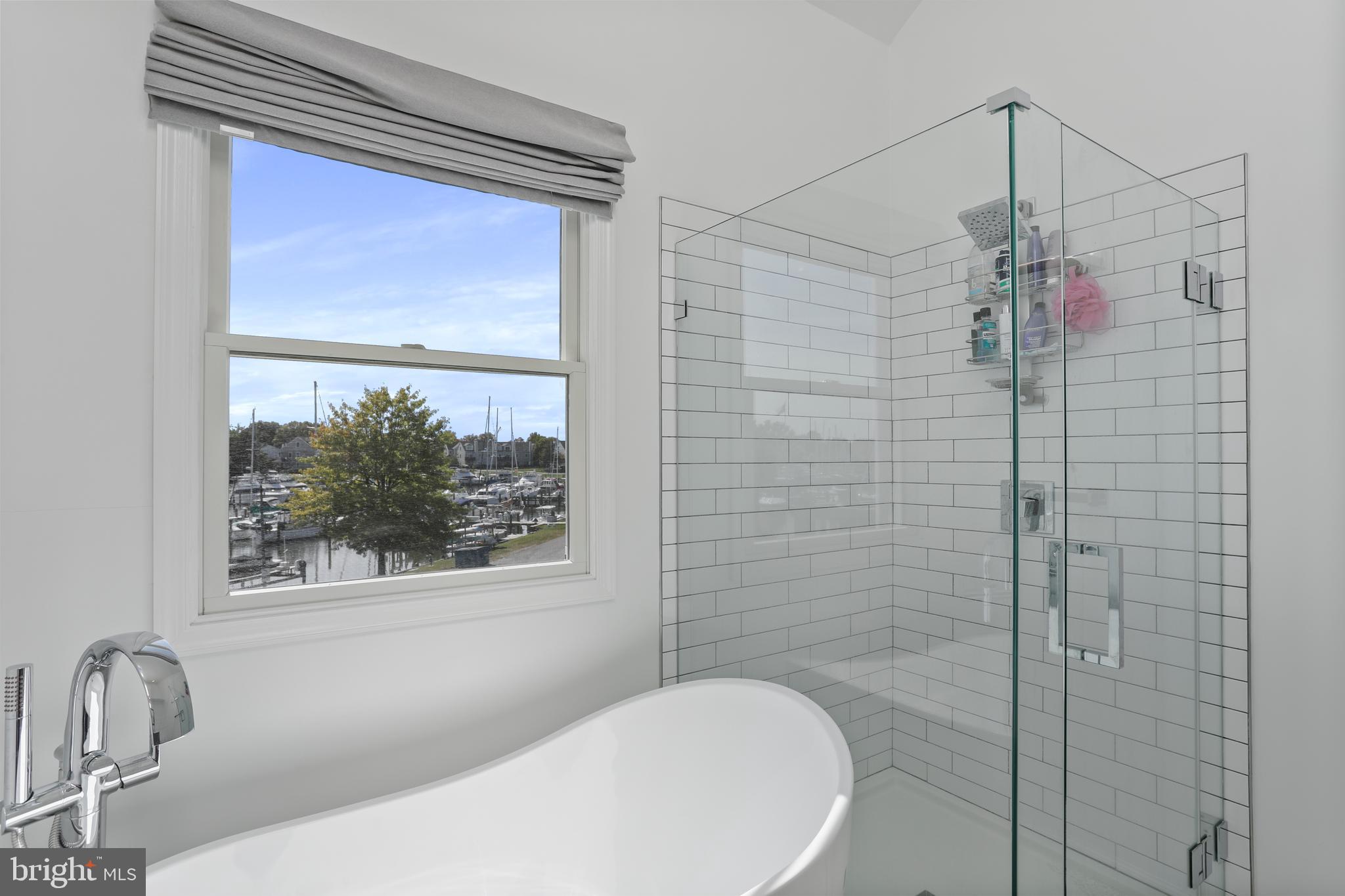 BAYSIDE - Residential