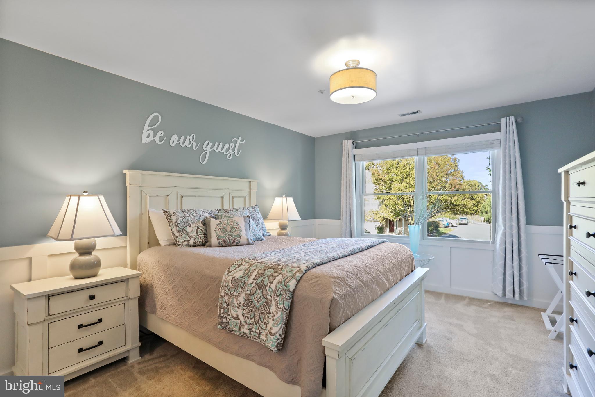 BAYSIDE - Residential