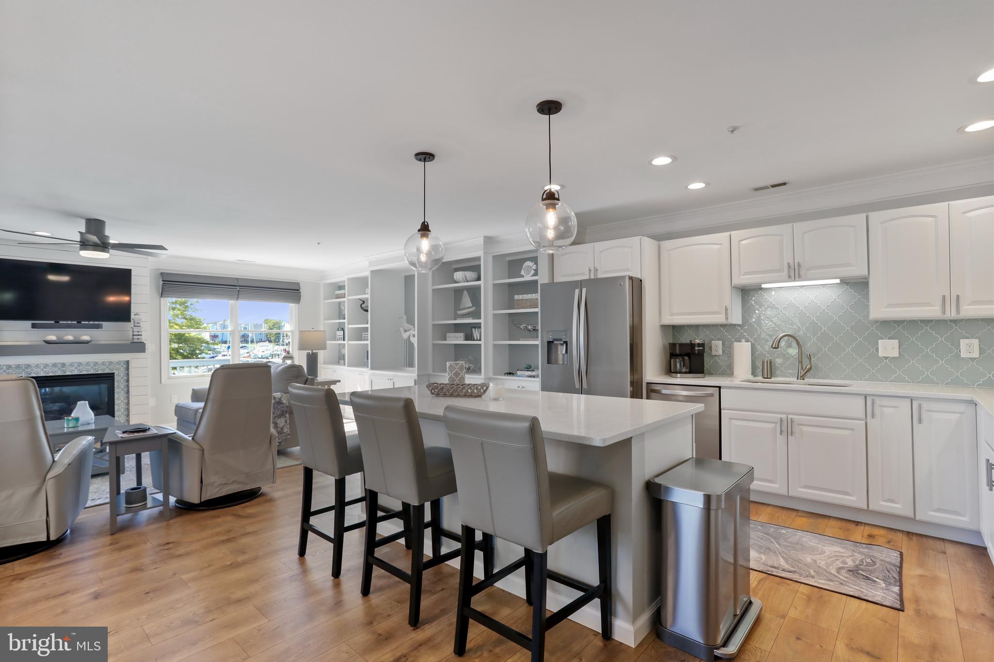 BAYSIDE - Residential