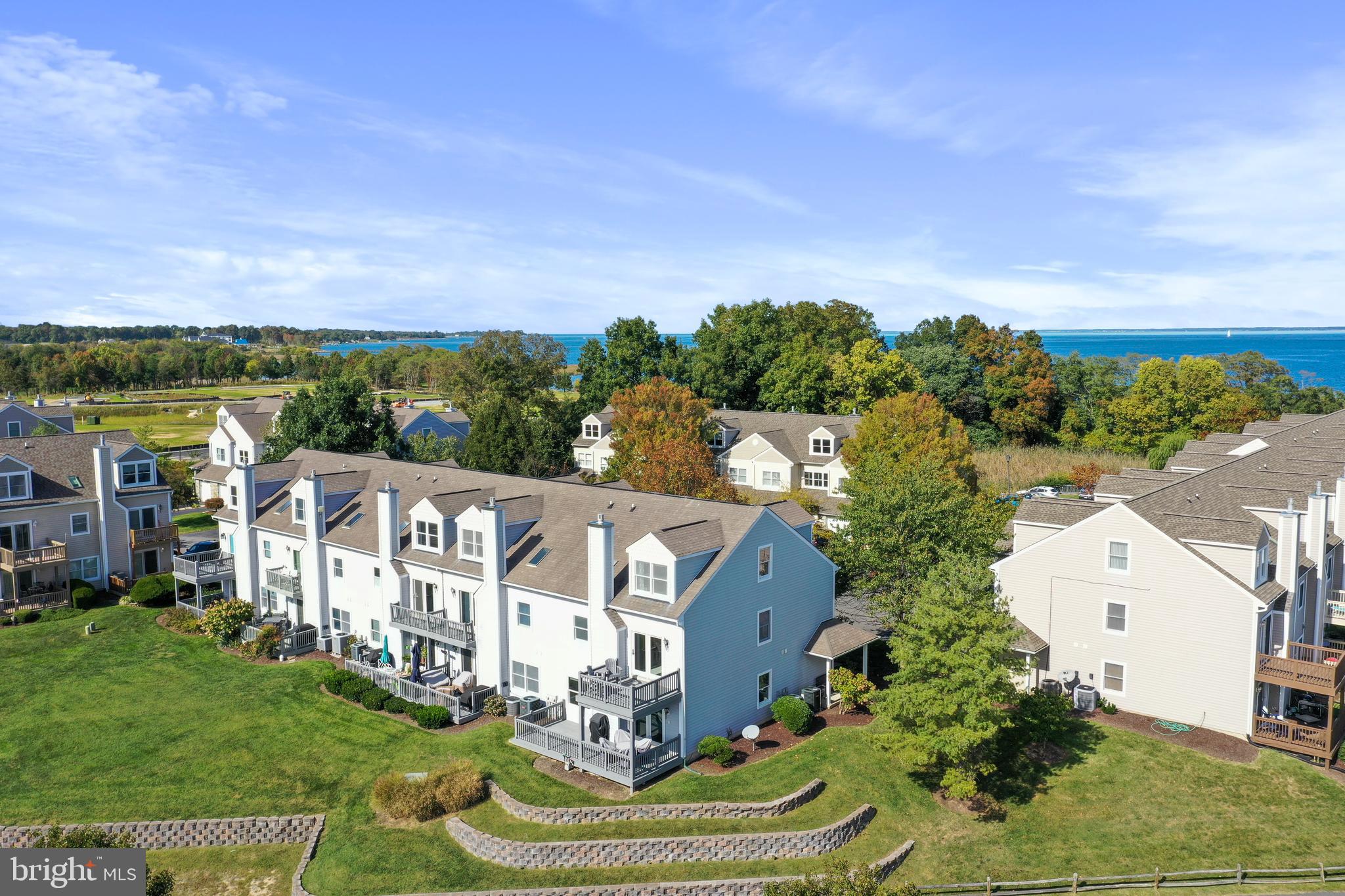 BAYSIDE - Residential