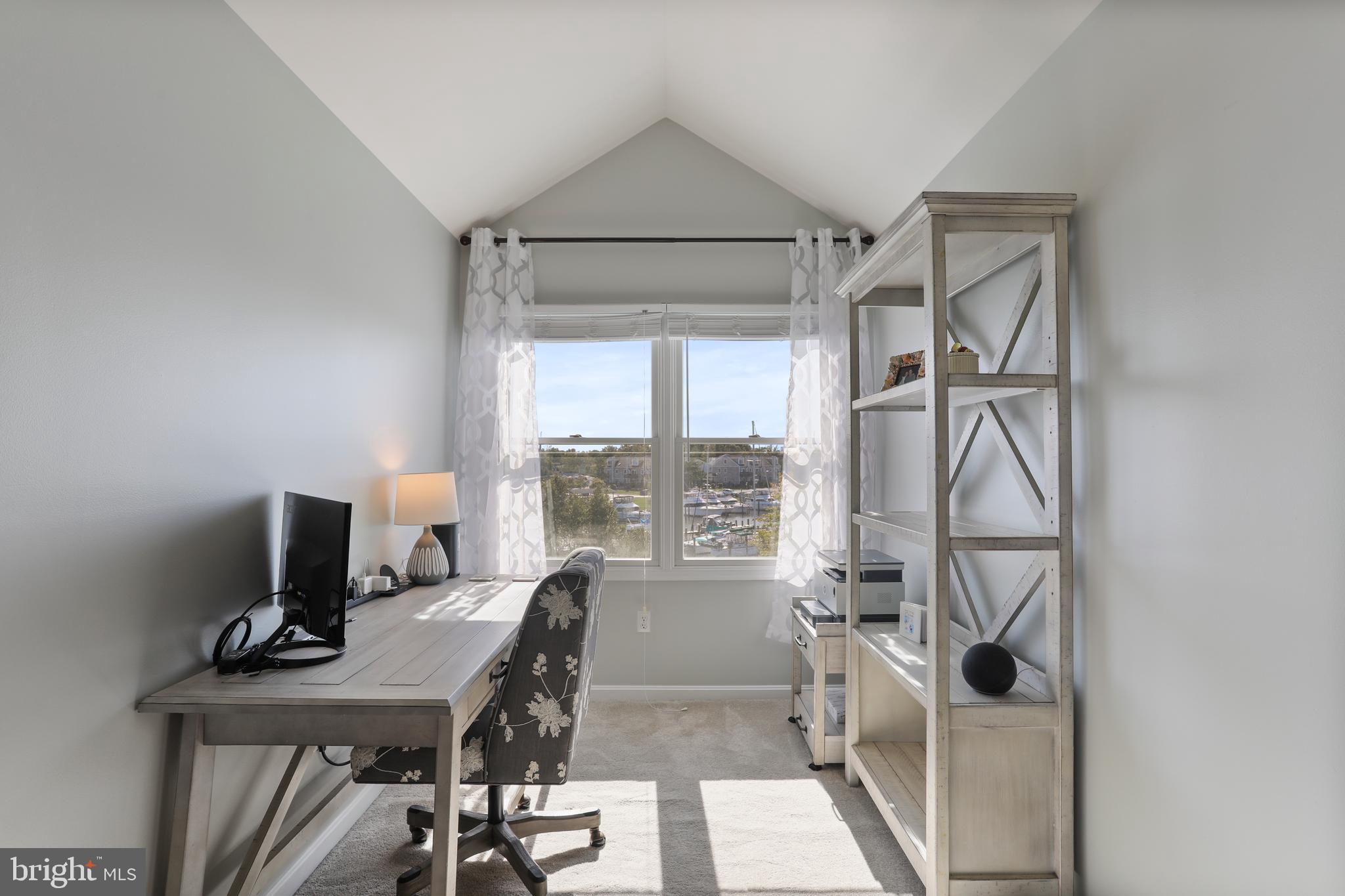 BAYSIDE - Residential