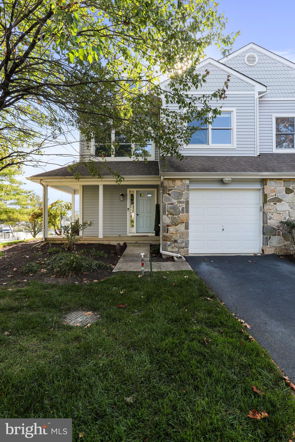 BAYSIDE - Residential