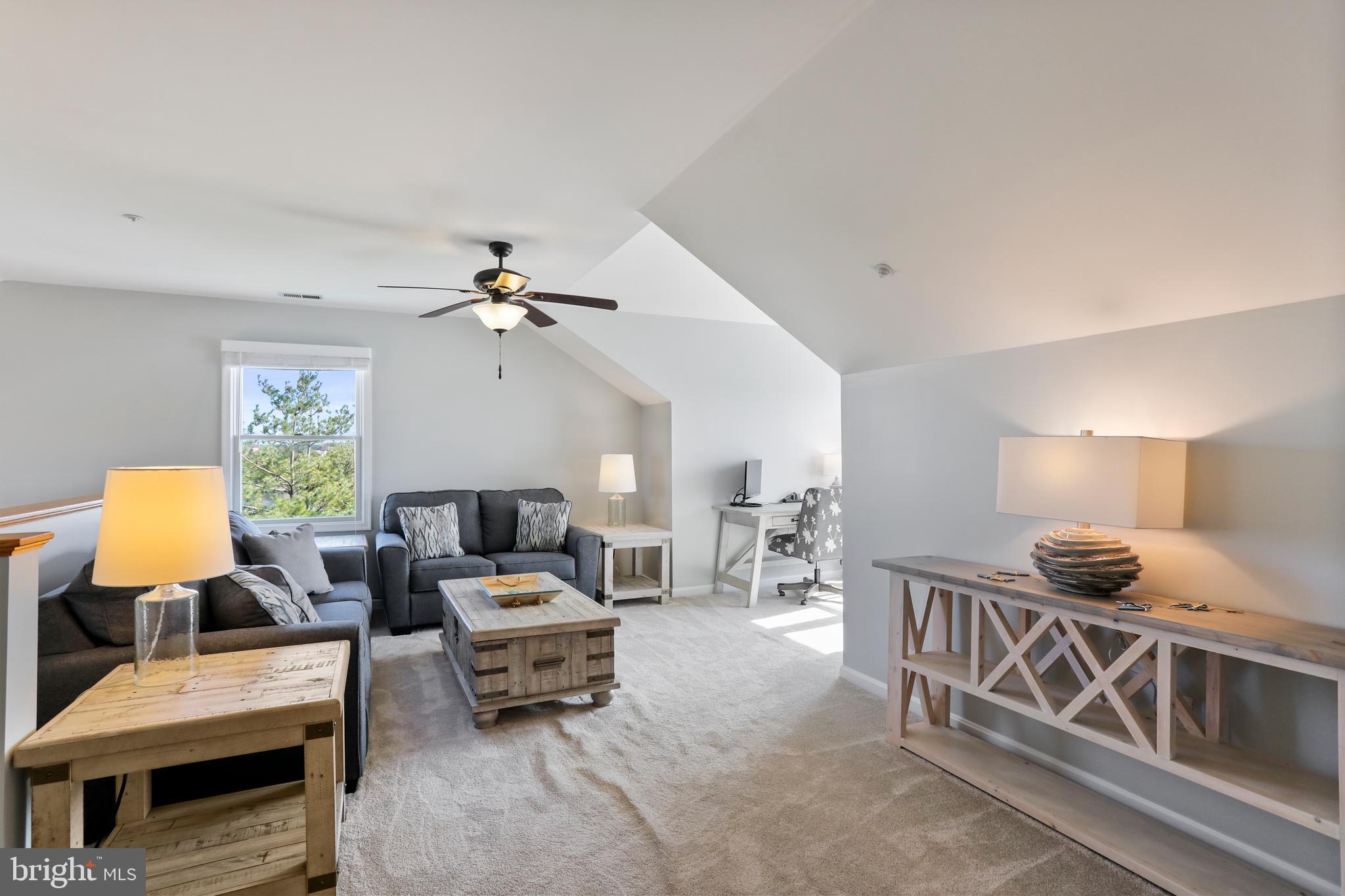 BAYSIDE - Residential