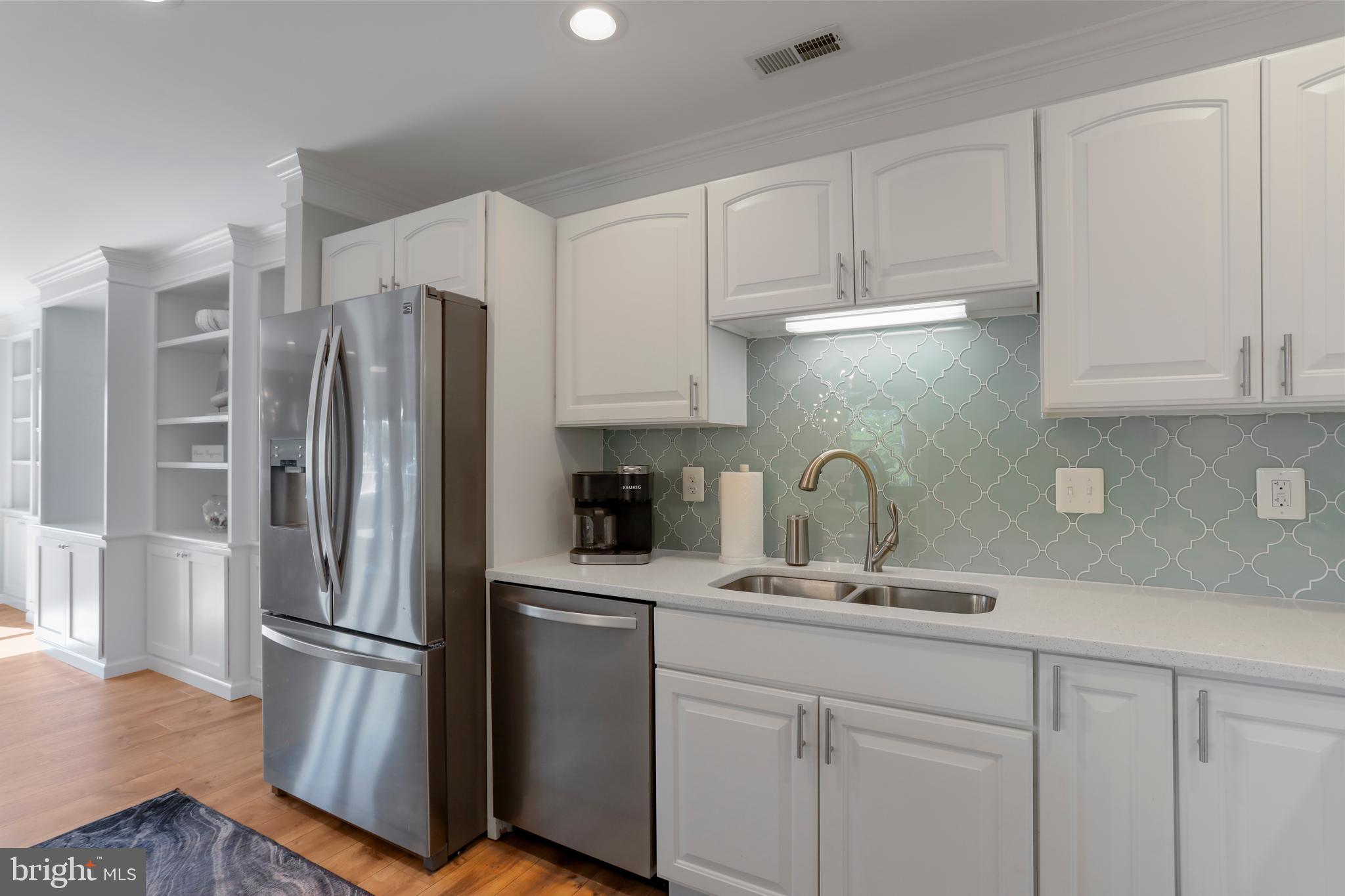 BAYSIDE - Residential