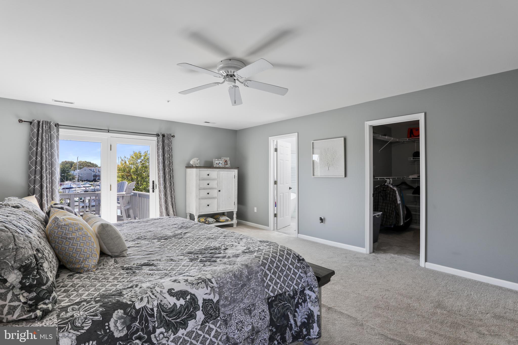 BAYSIDE - Residential