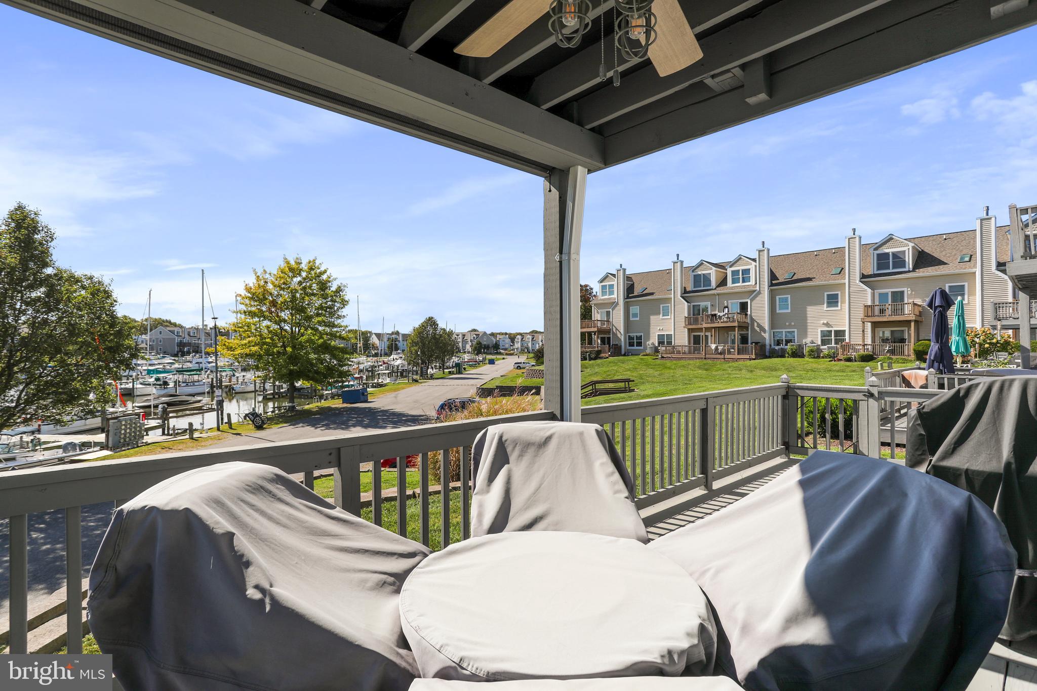 BAYSIDE - Residential