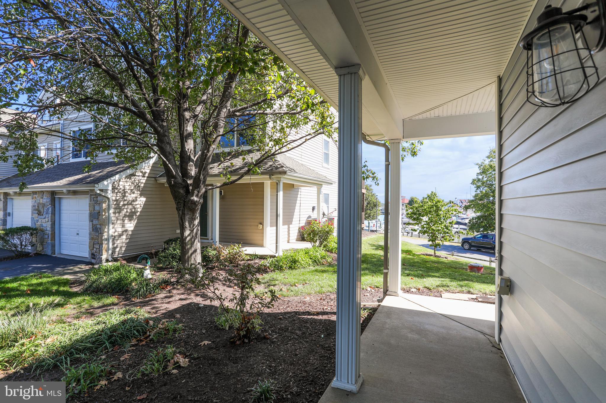 BAYSIDE - Residential