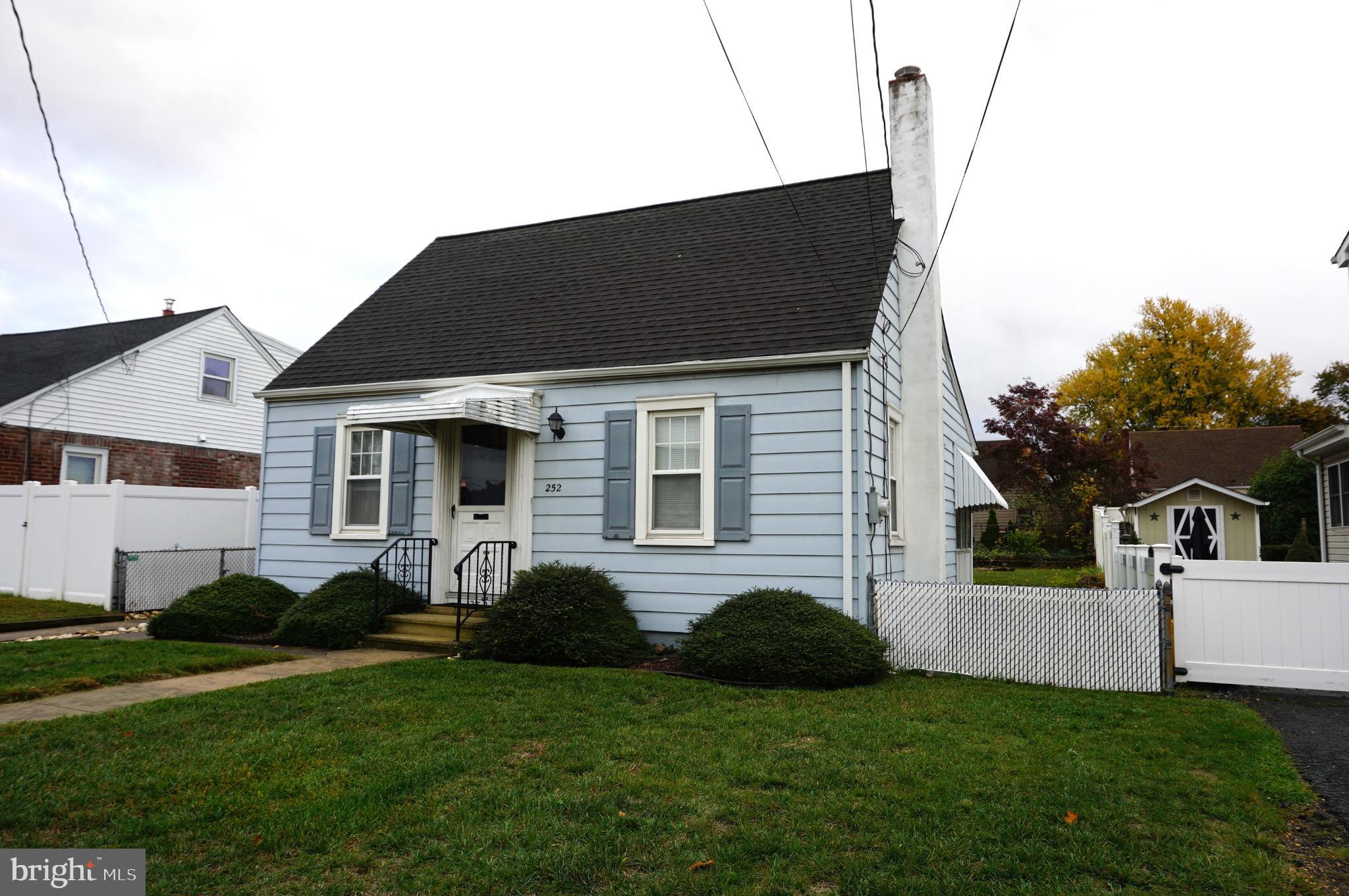 252 CHURCHILL AVENUE