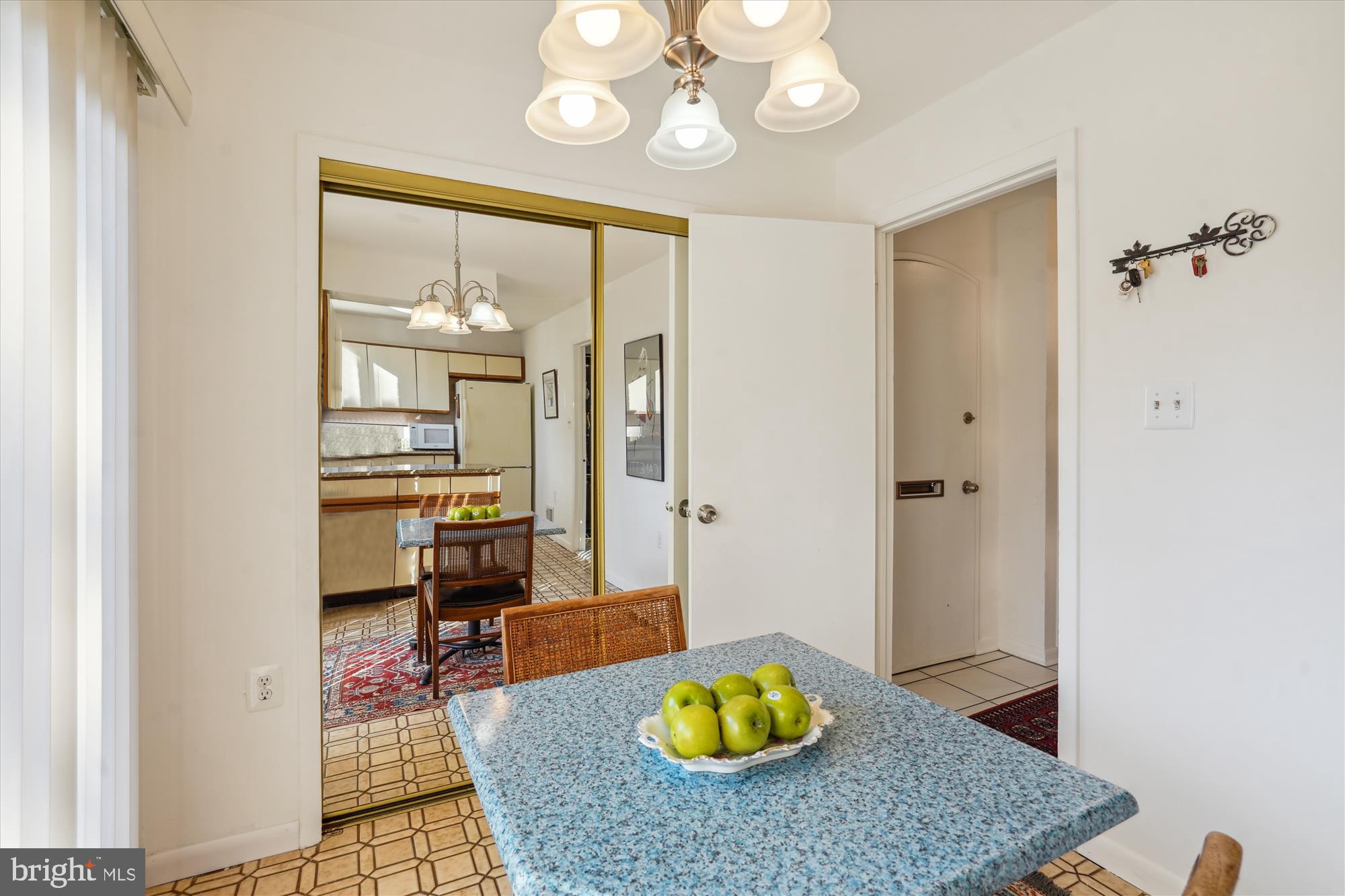 BRISTOW VILLAGE - Residential